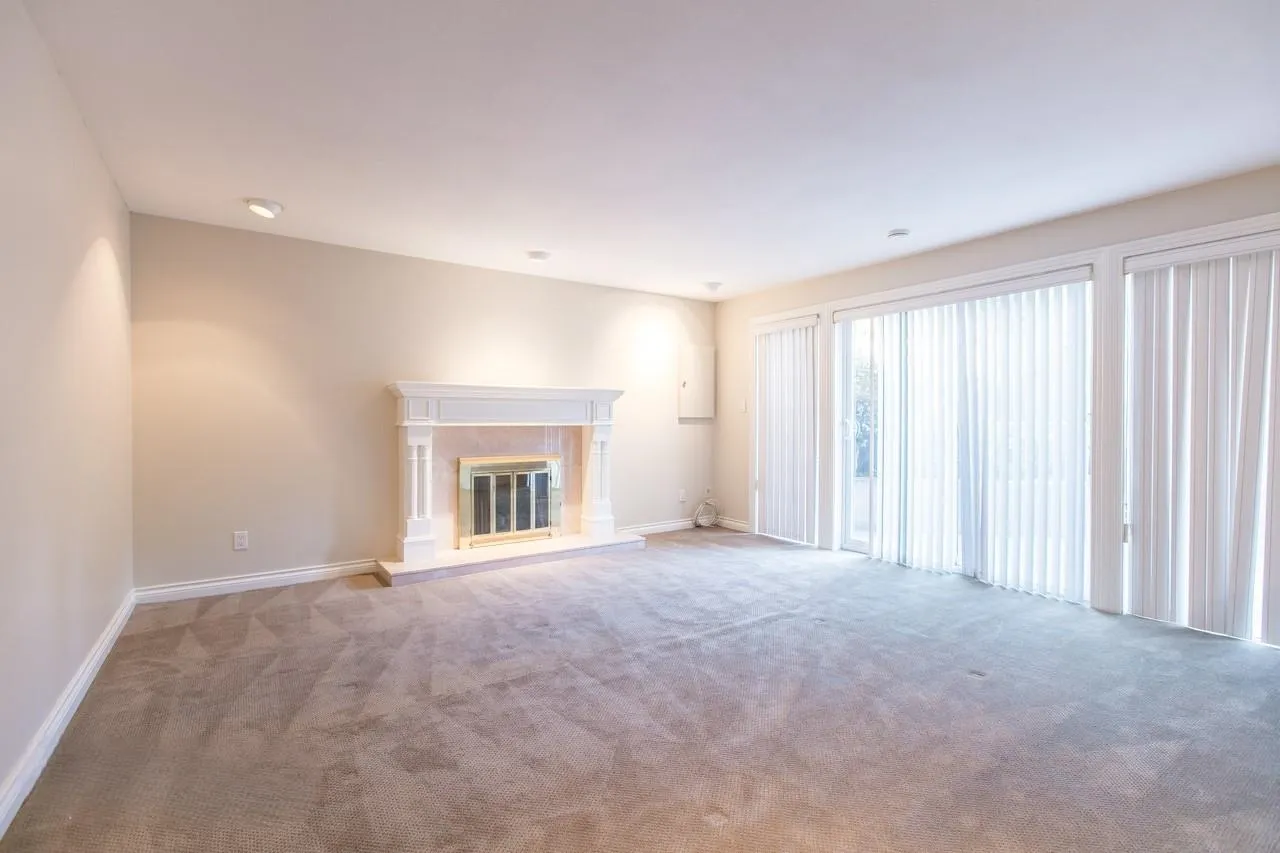 1133 W 58th Avenue