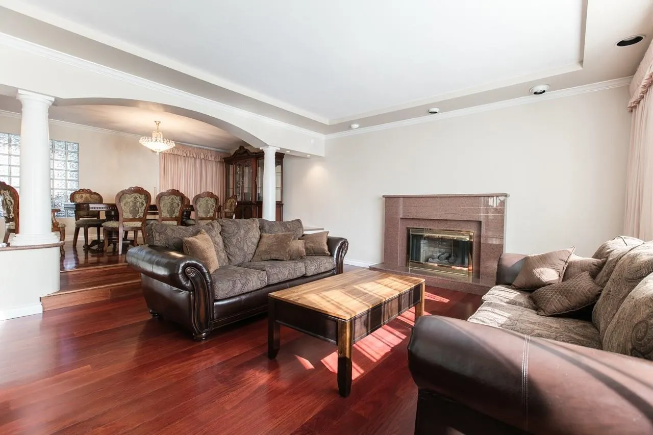 1133 W 58th Avenue