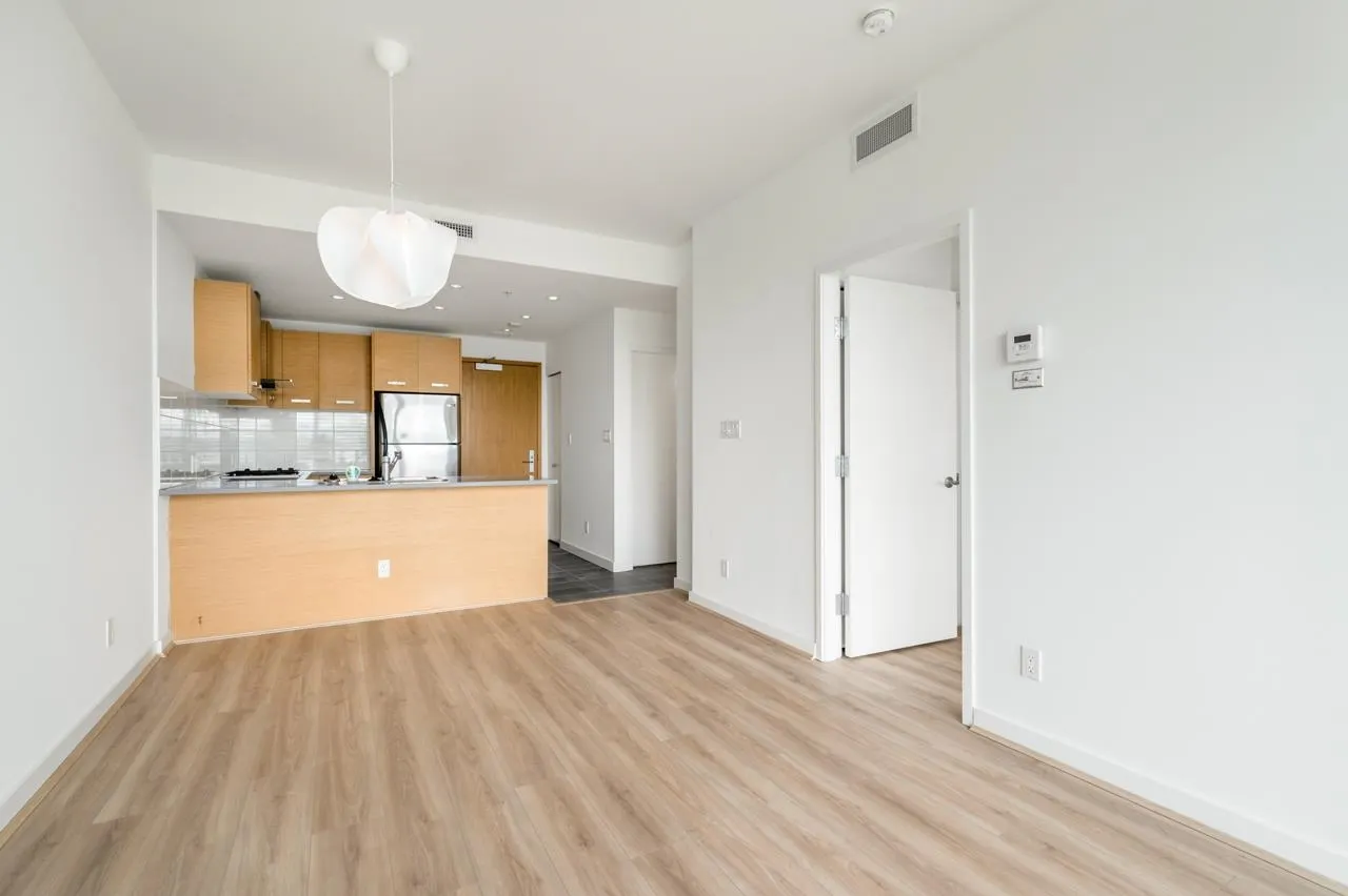 510 8080 Cambie Road