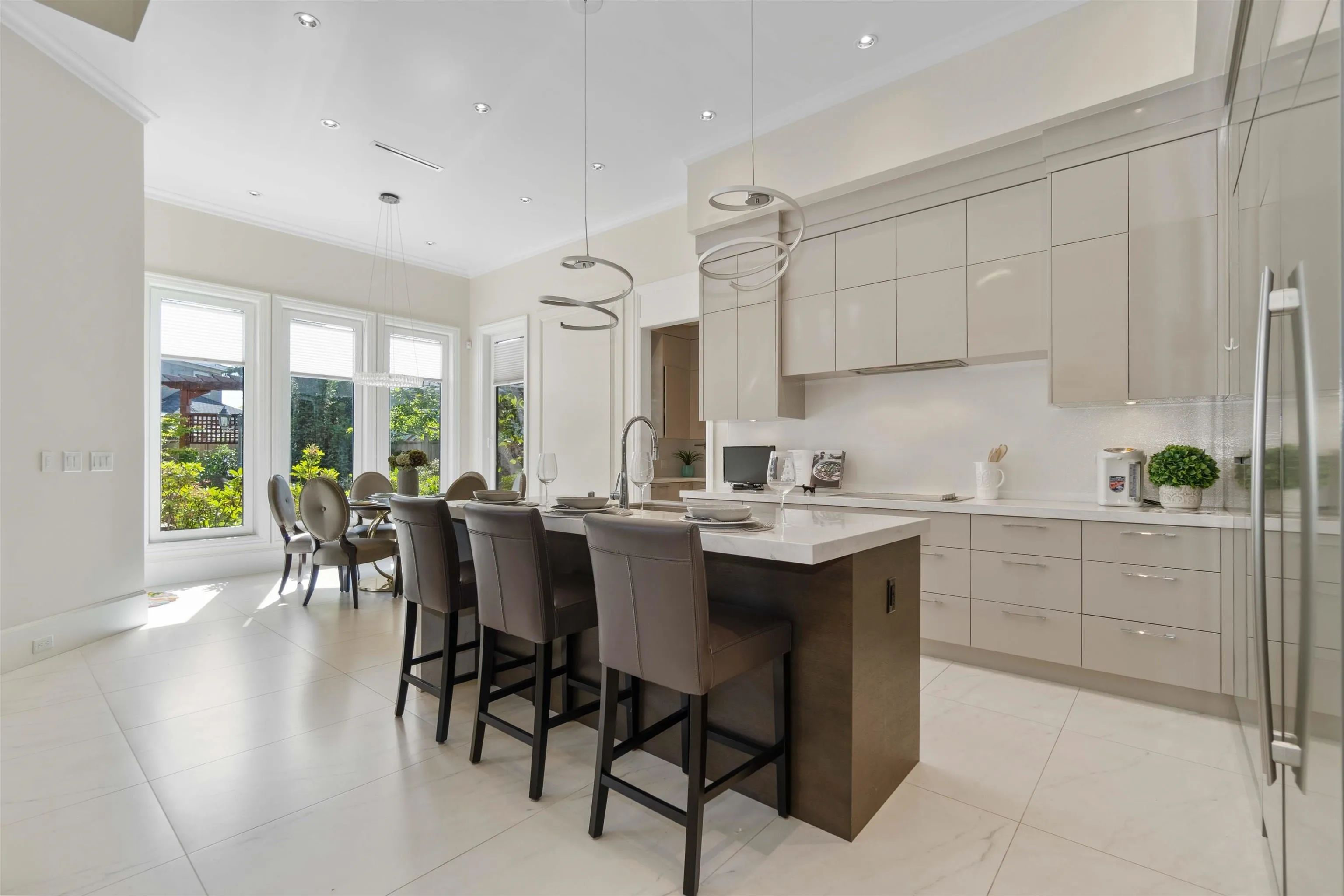 7219 Cavelier Court