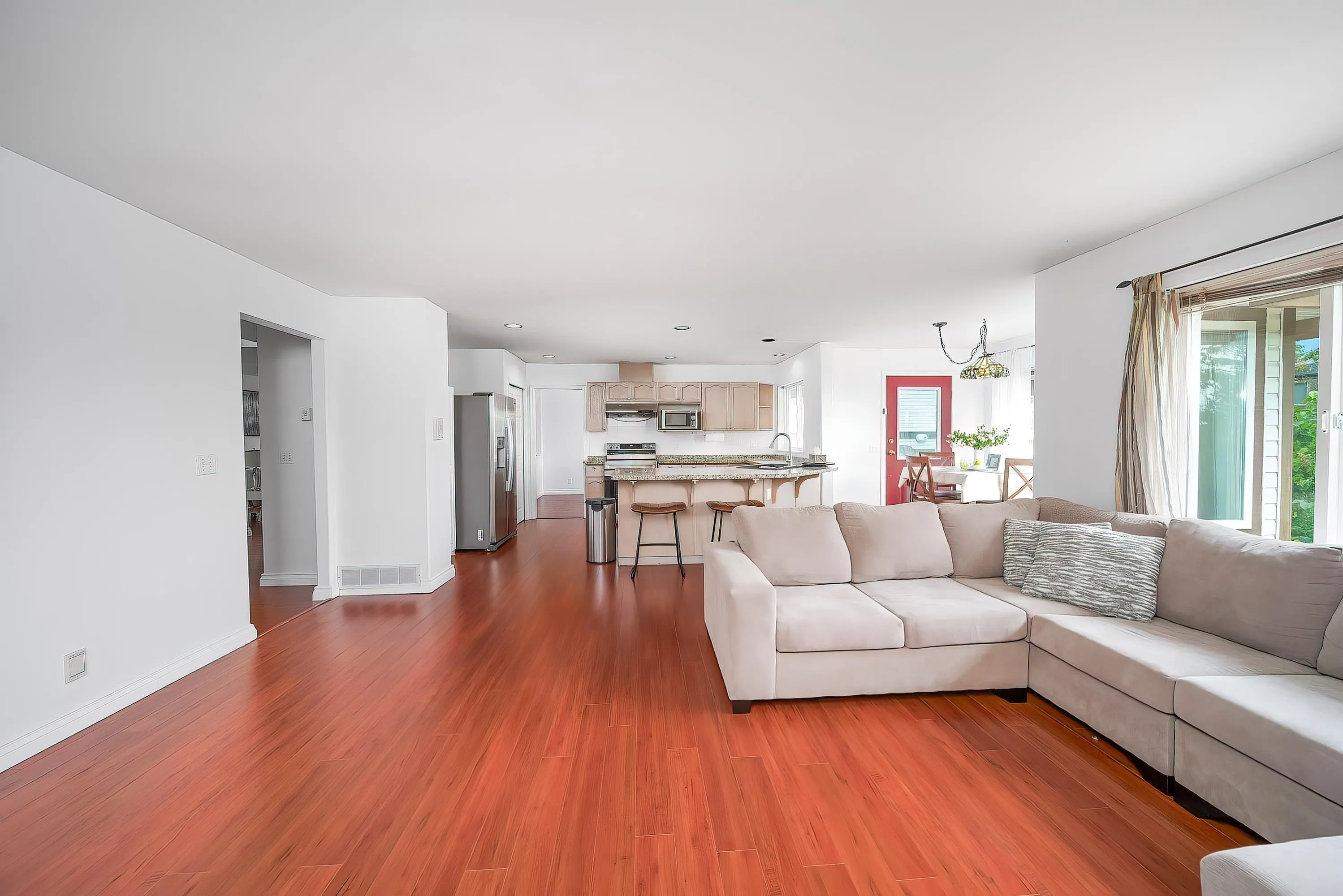 1555 Alpine Lane