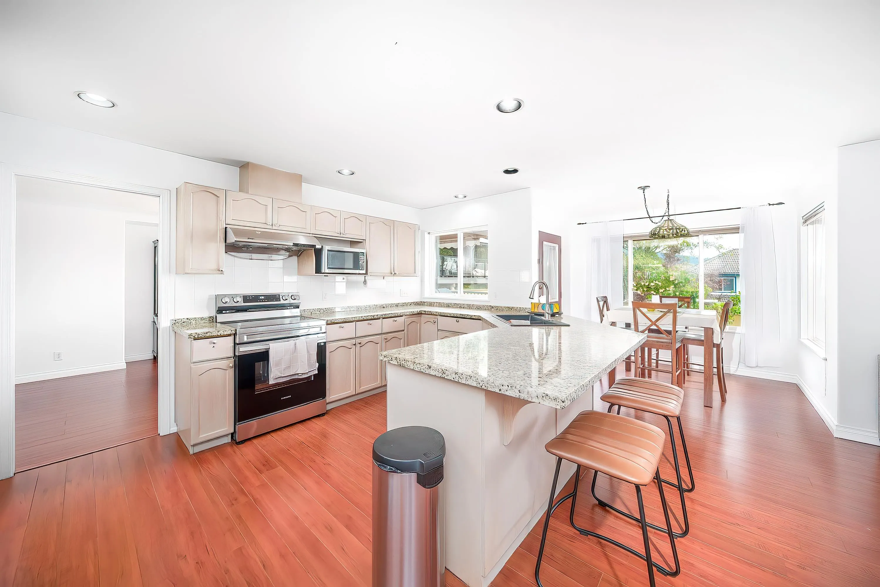 1555 Alpine Lane