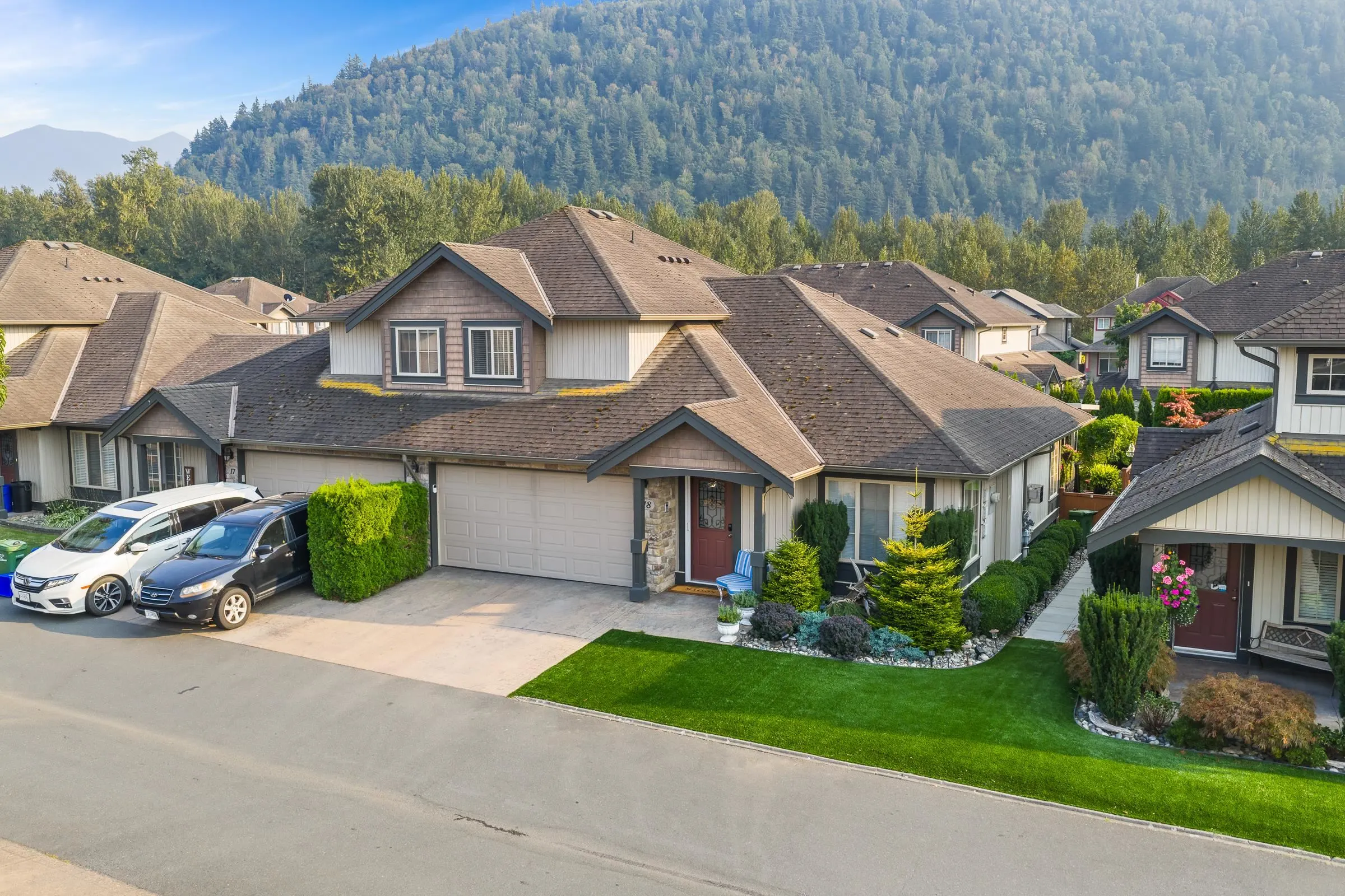 18 44523 Mclaren Drive