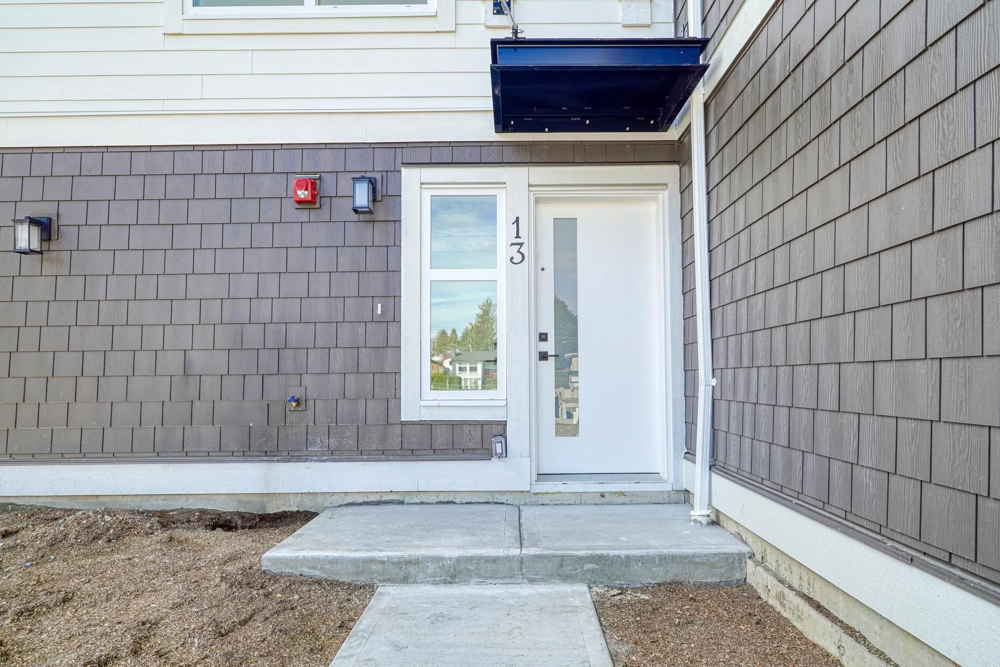 13 12770 105 Avenue
