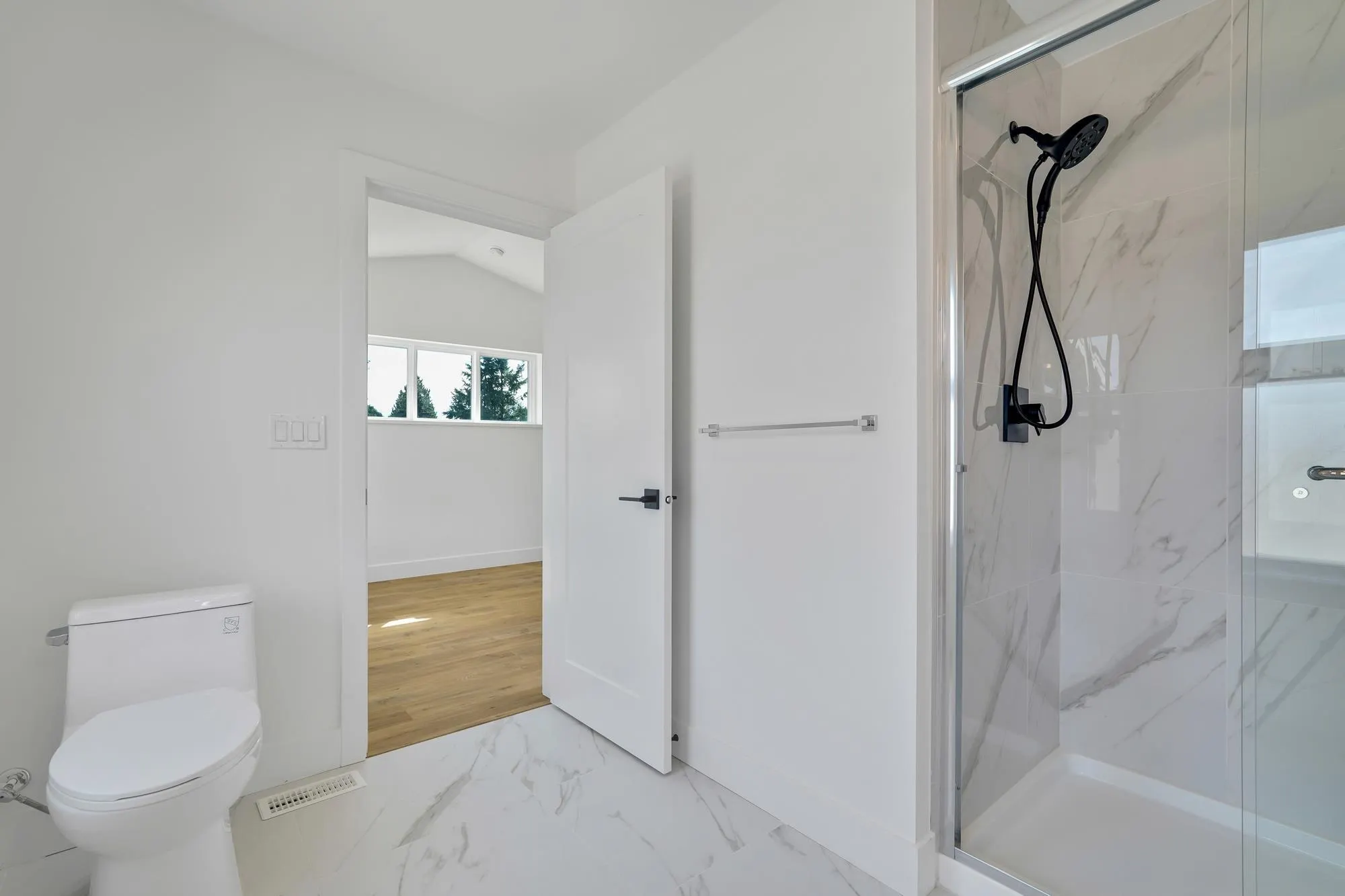 13 12770 105 Avenue