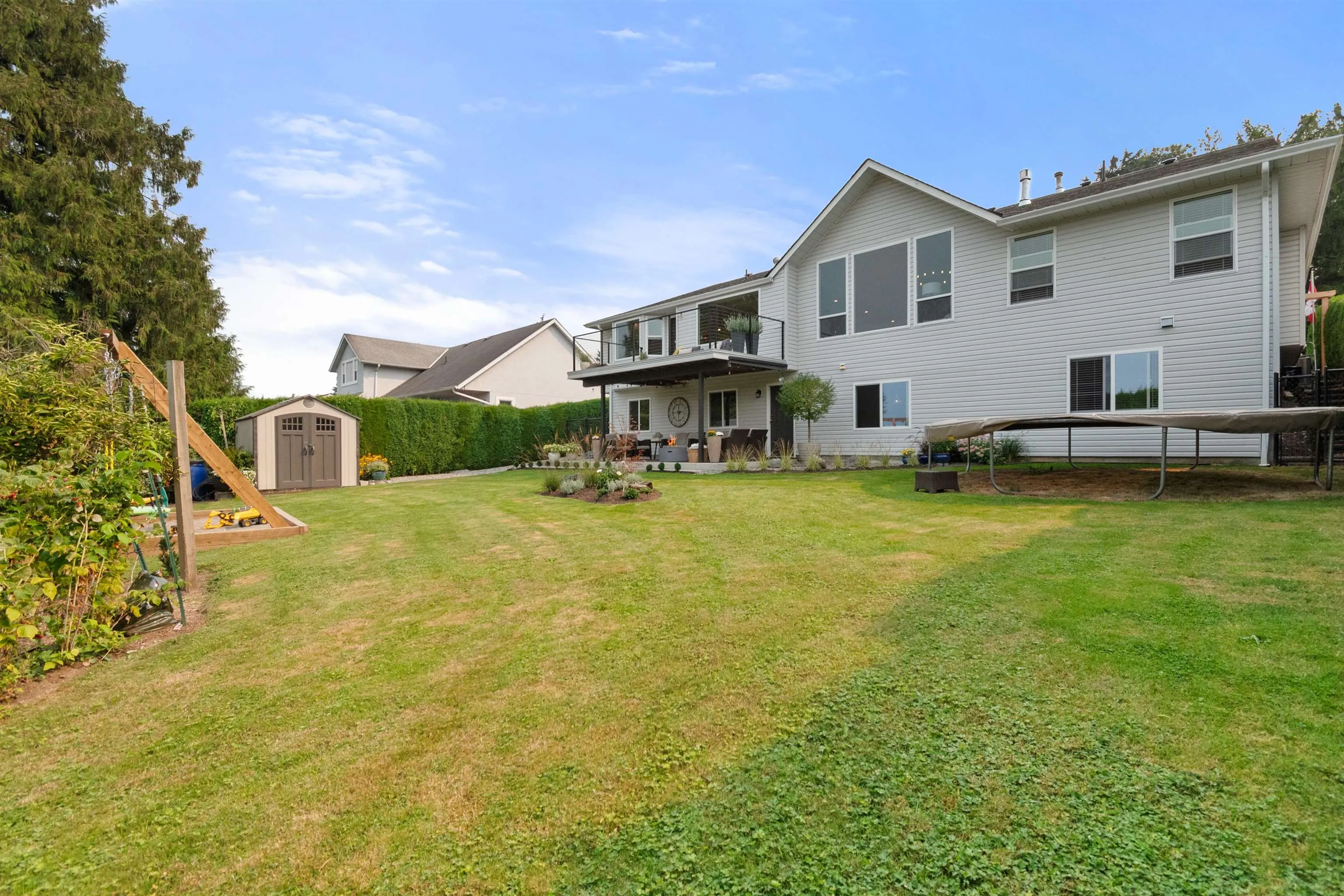 47385 Swallow Crescent