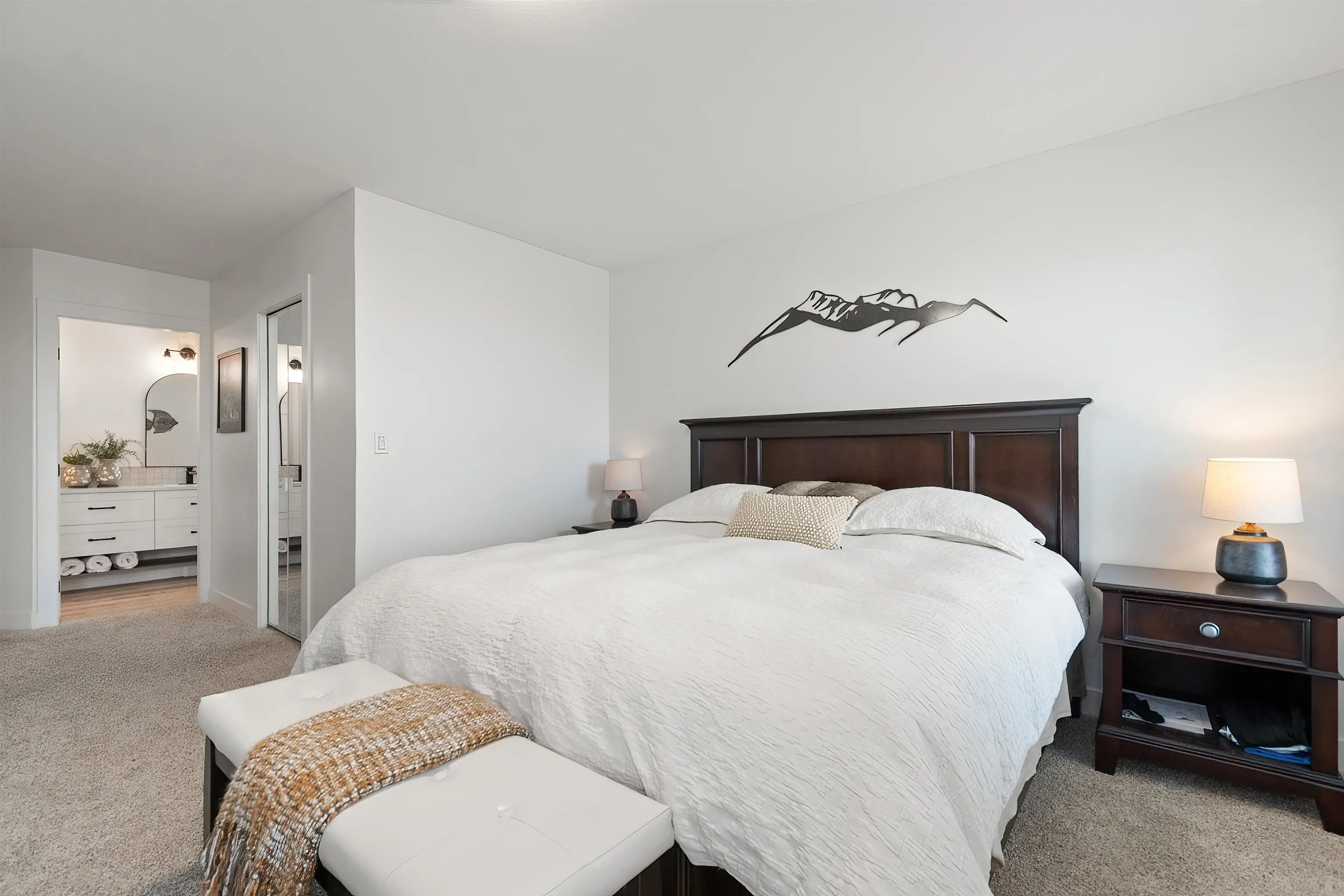 47385 Swallow Crescent