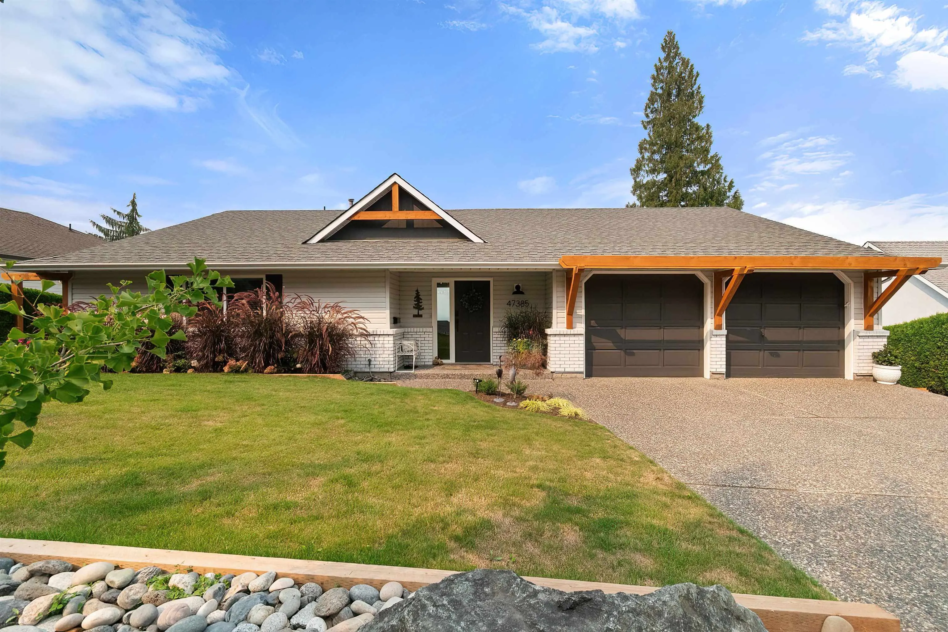 47385 Swallow Crescent