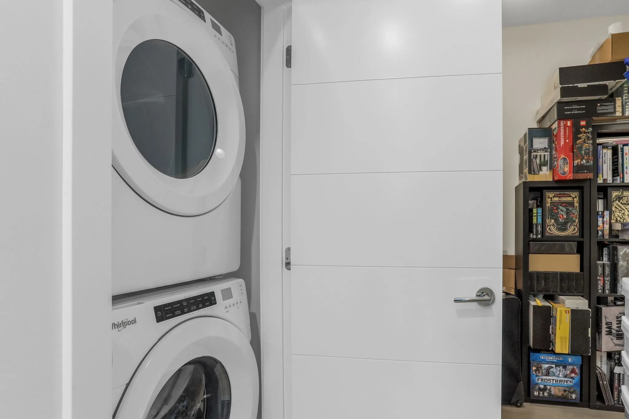 113 6960 Nicholson Street