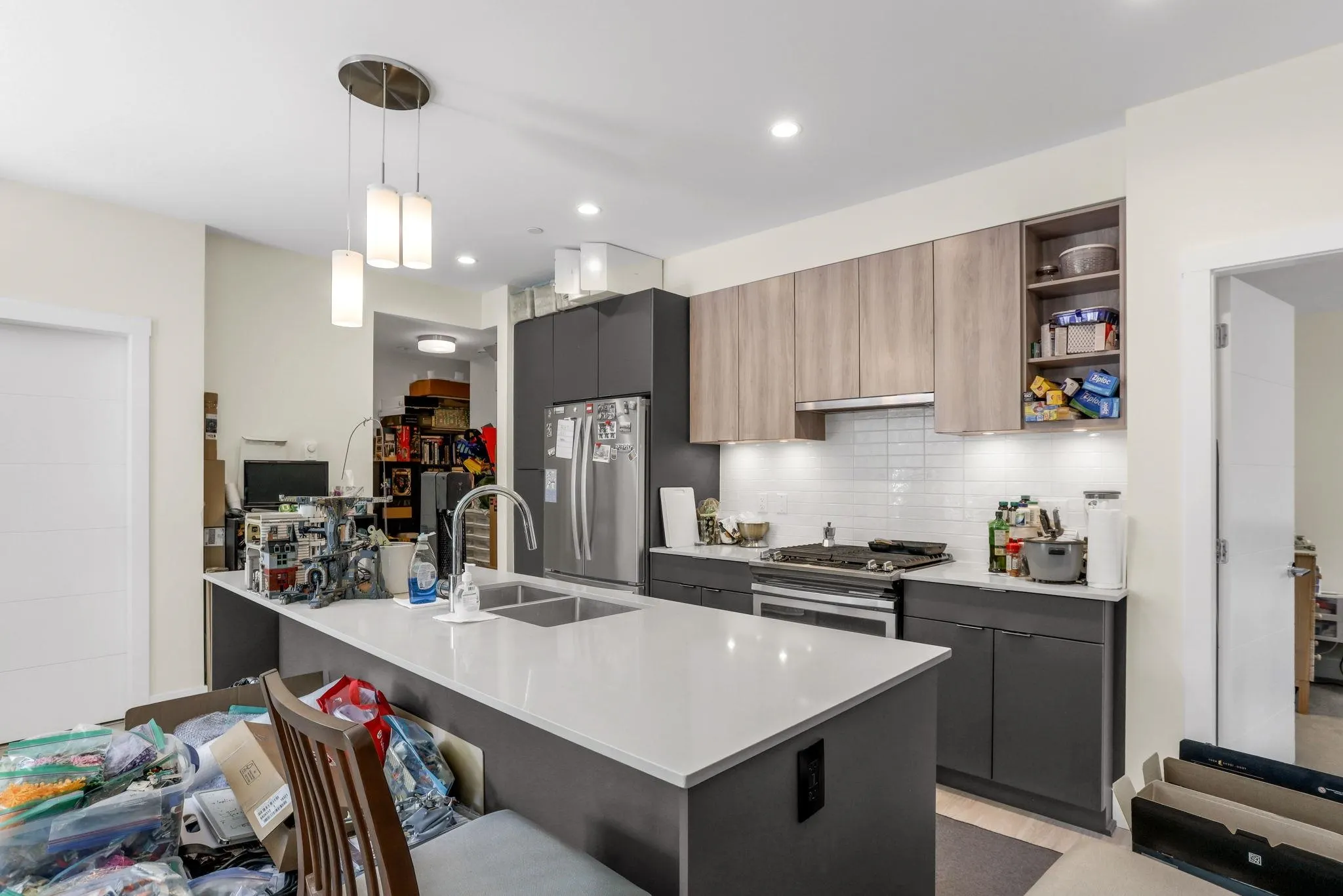 113 6960 Nicholson Street