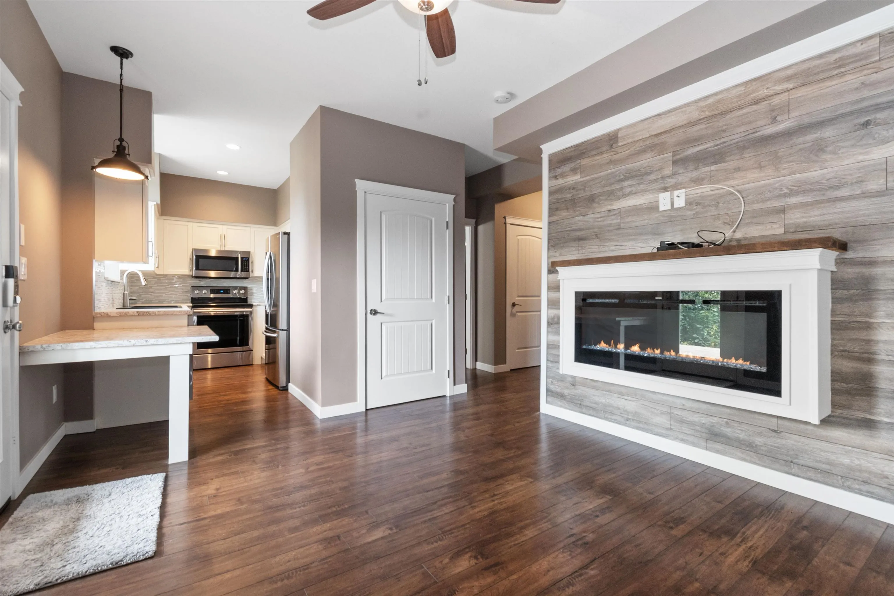 47233 Skyline Drive