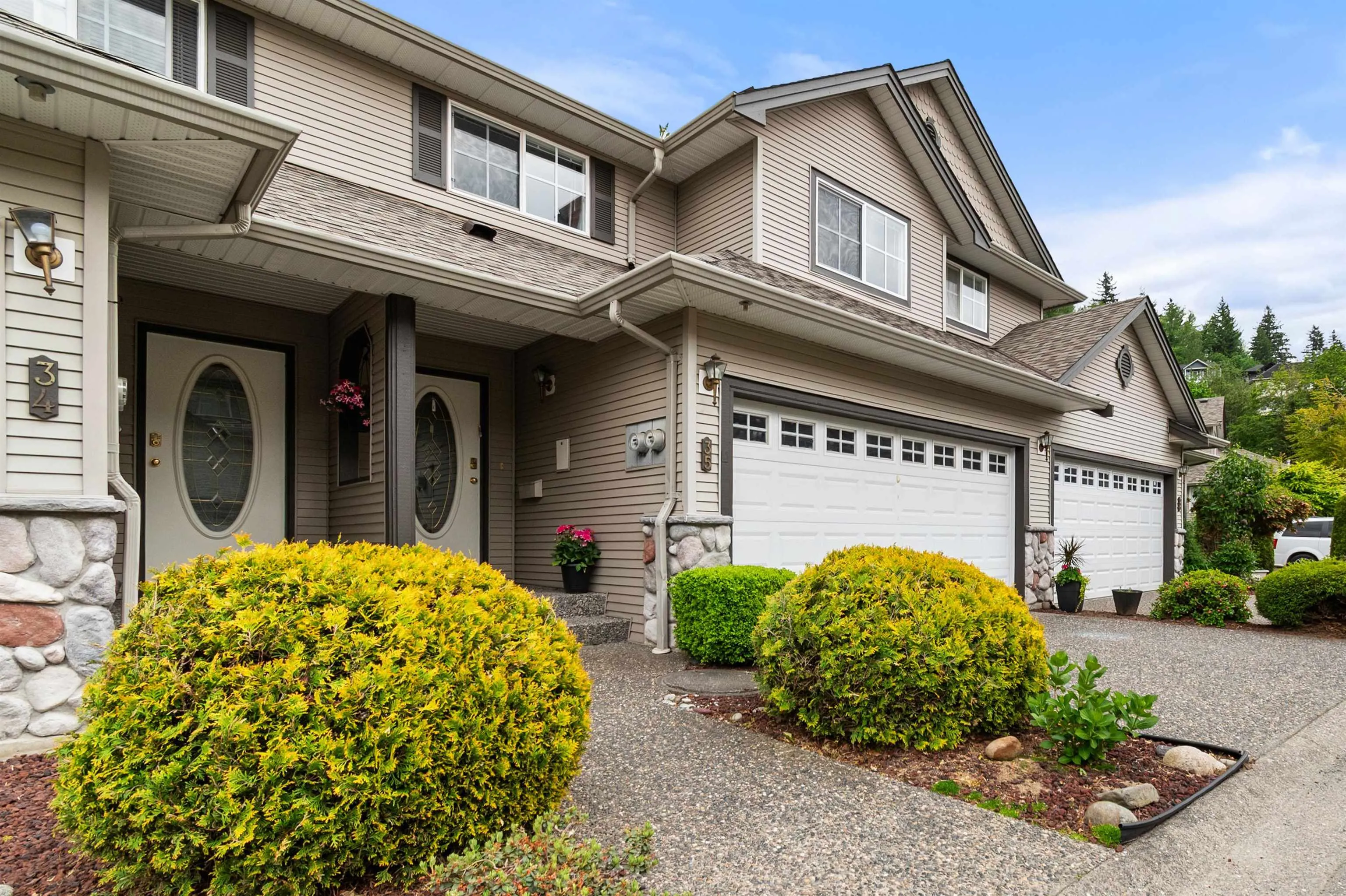 35 46360 Valleyview Road