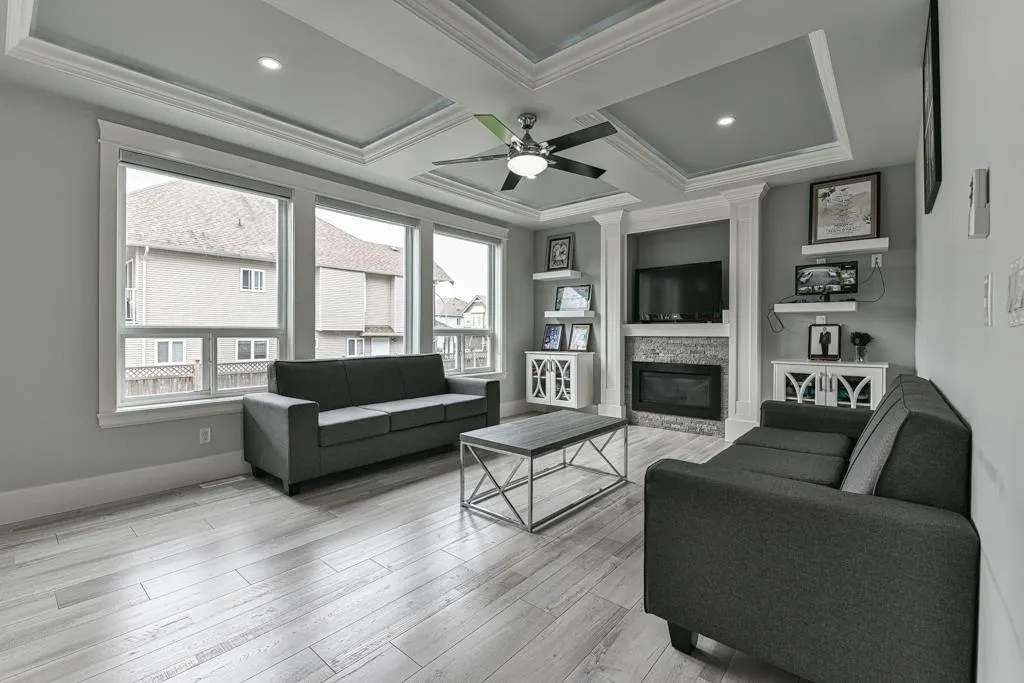 2725 Lefeuvre Road