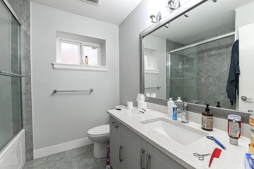 2725 Lefeuvre Road