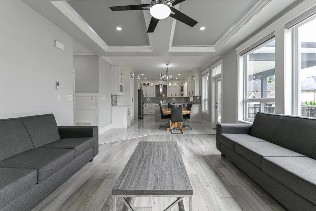 2725 Lefeuvre Road