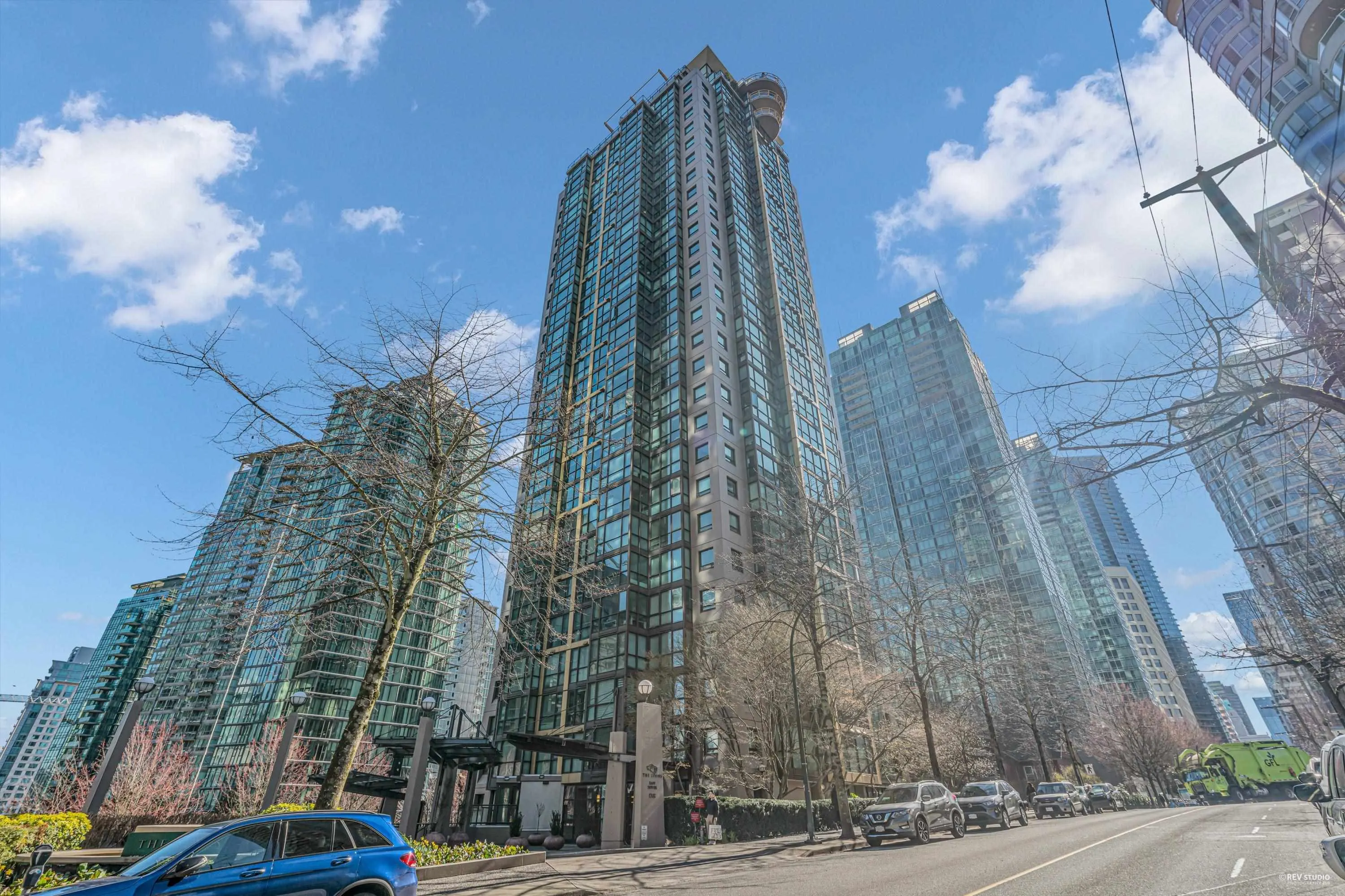 1905 1331 Alberni Street