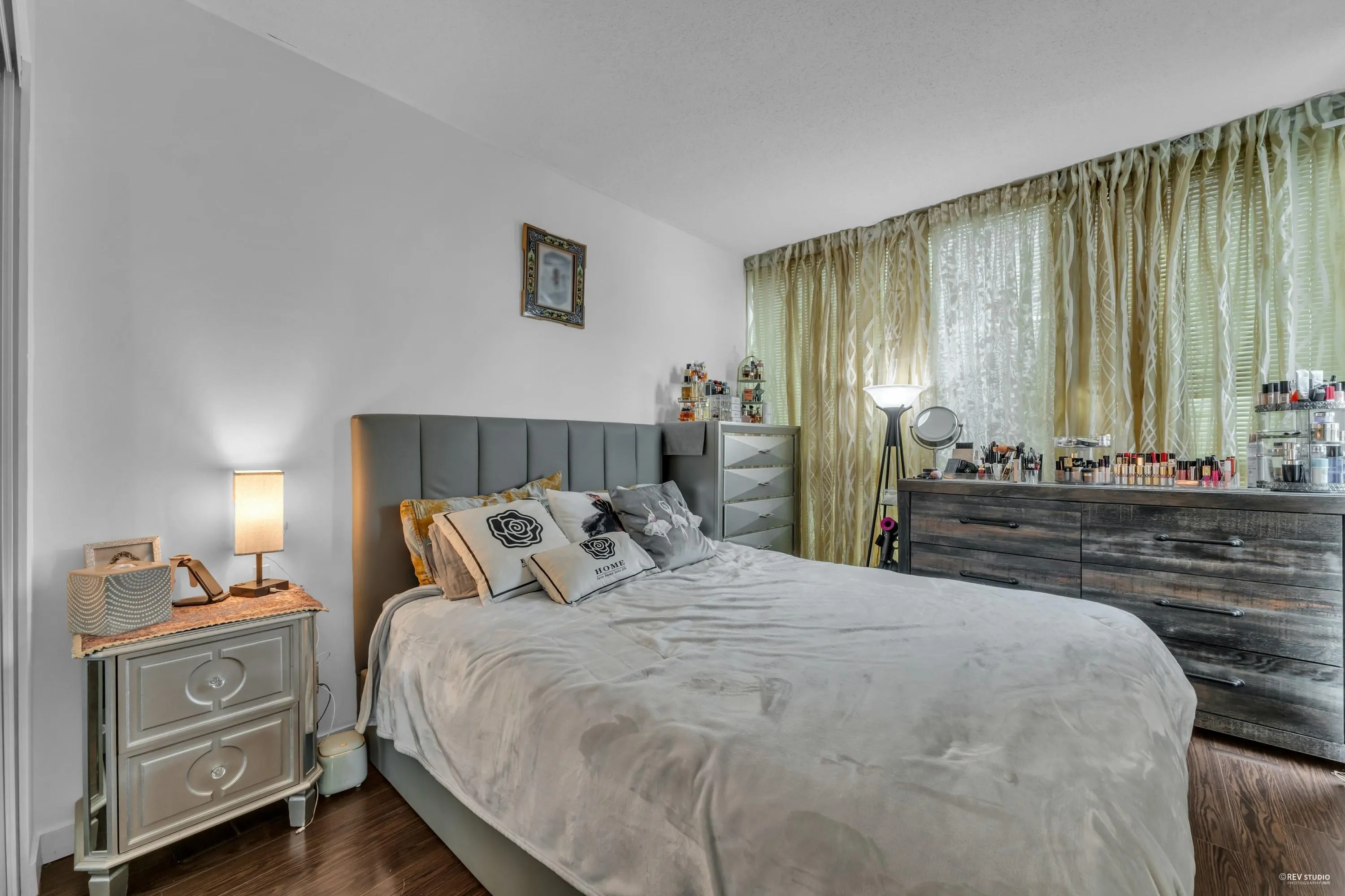 1905 1331 Alberni Street
