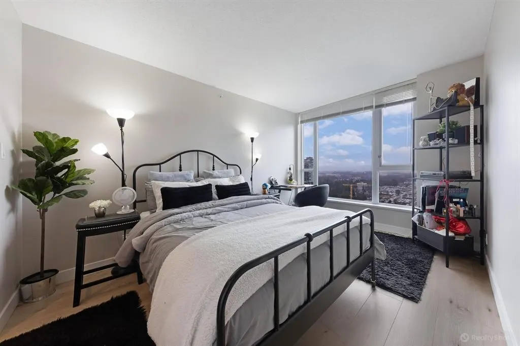 3706 1178 Heffley Crescent