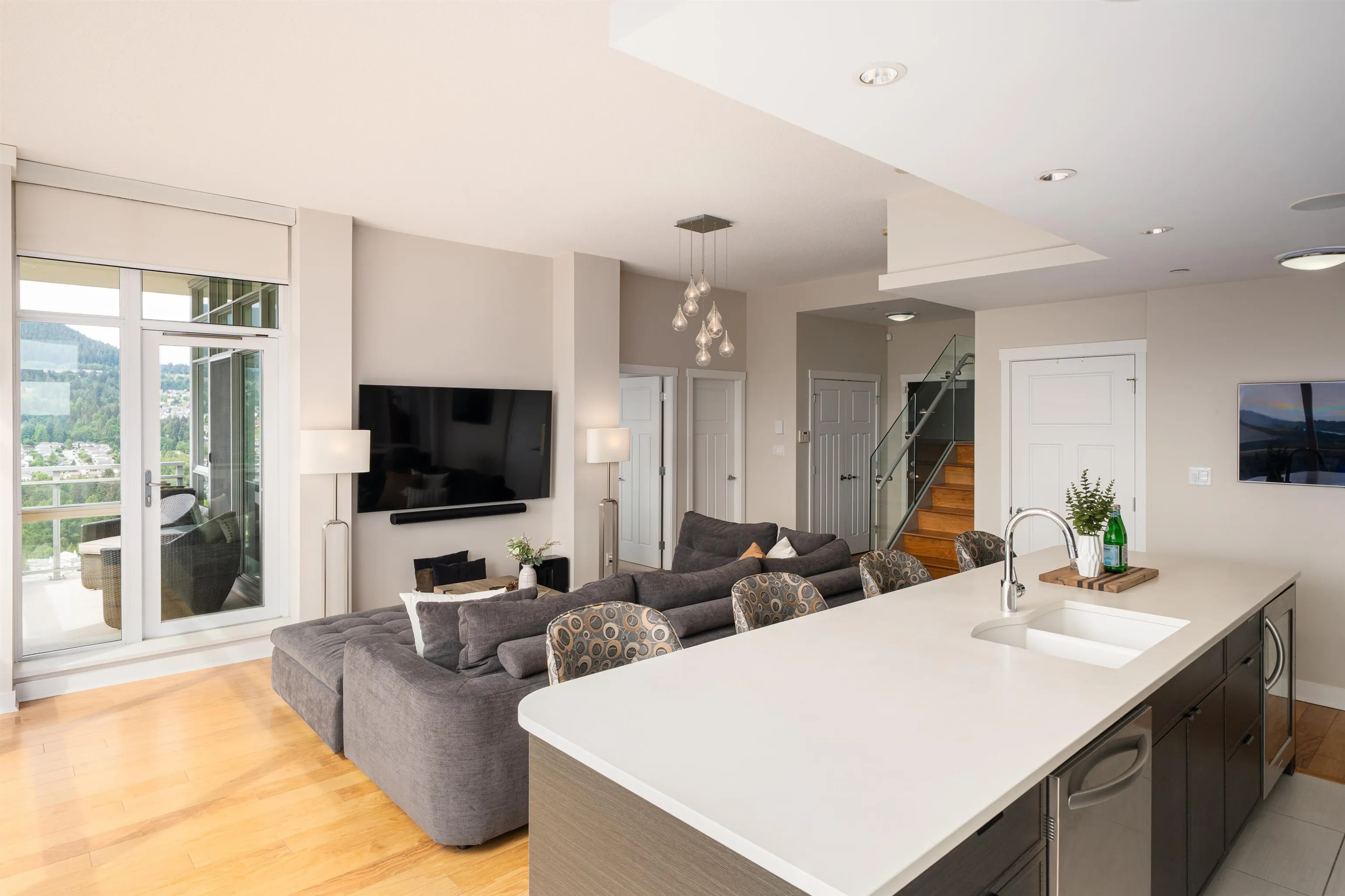 3401 2968 Glen Drive