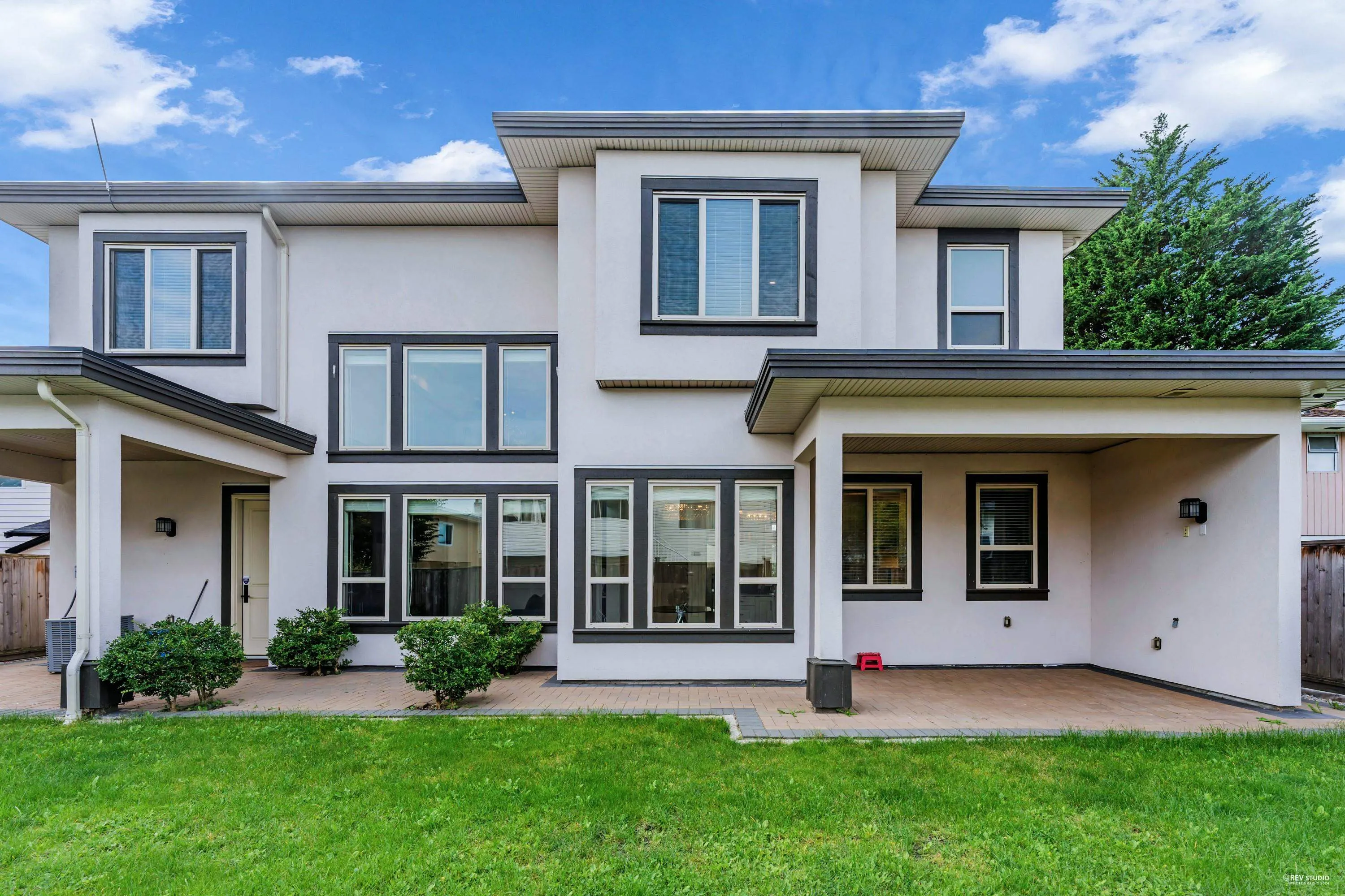 3471 Blundell Road