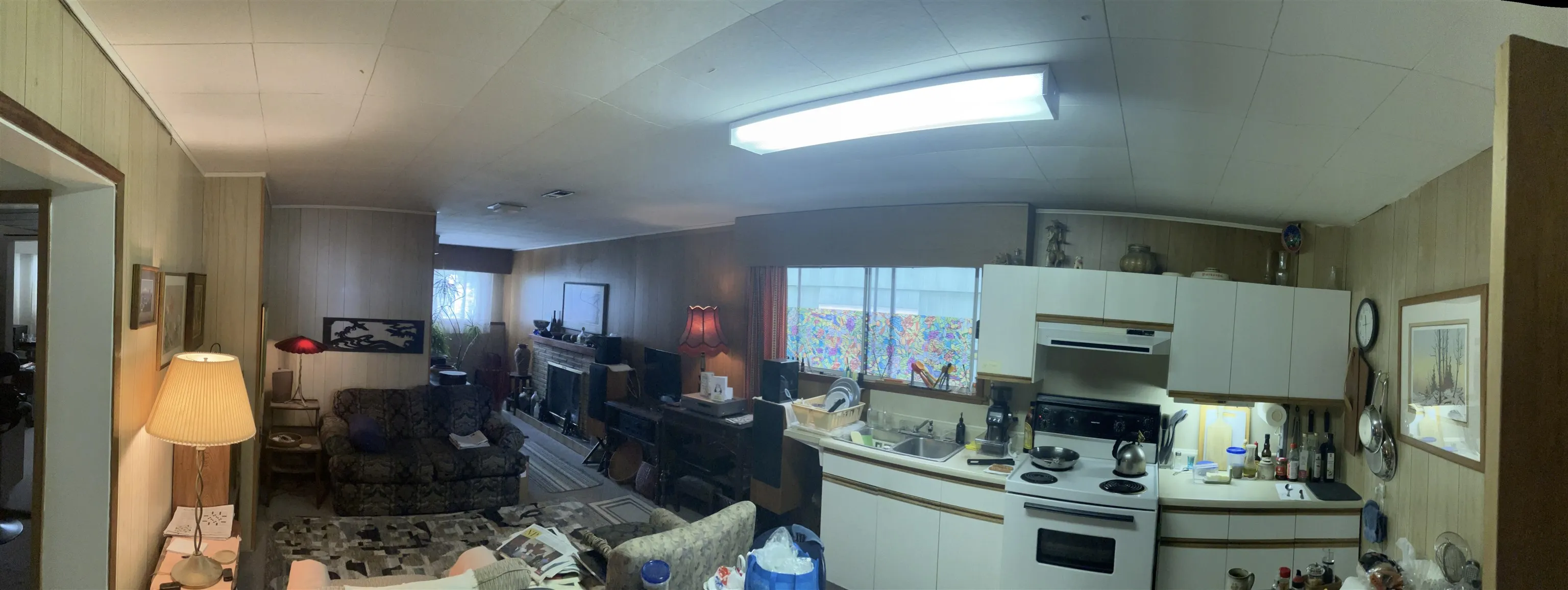 3527 W King Edward Avenue