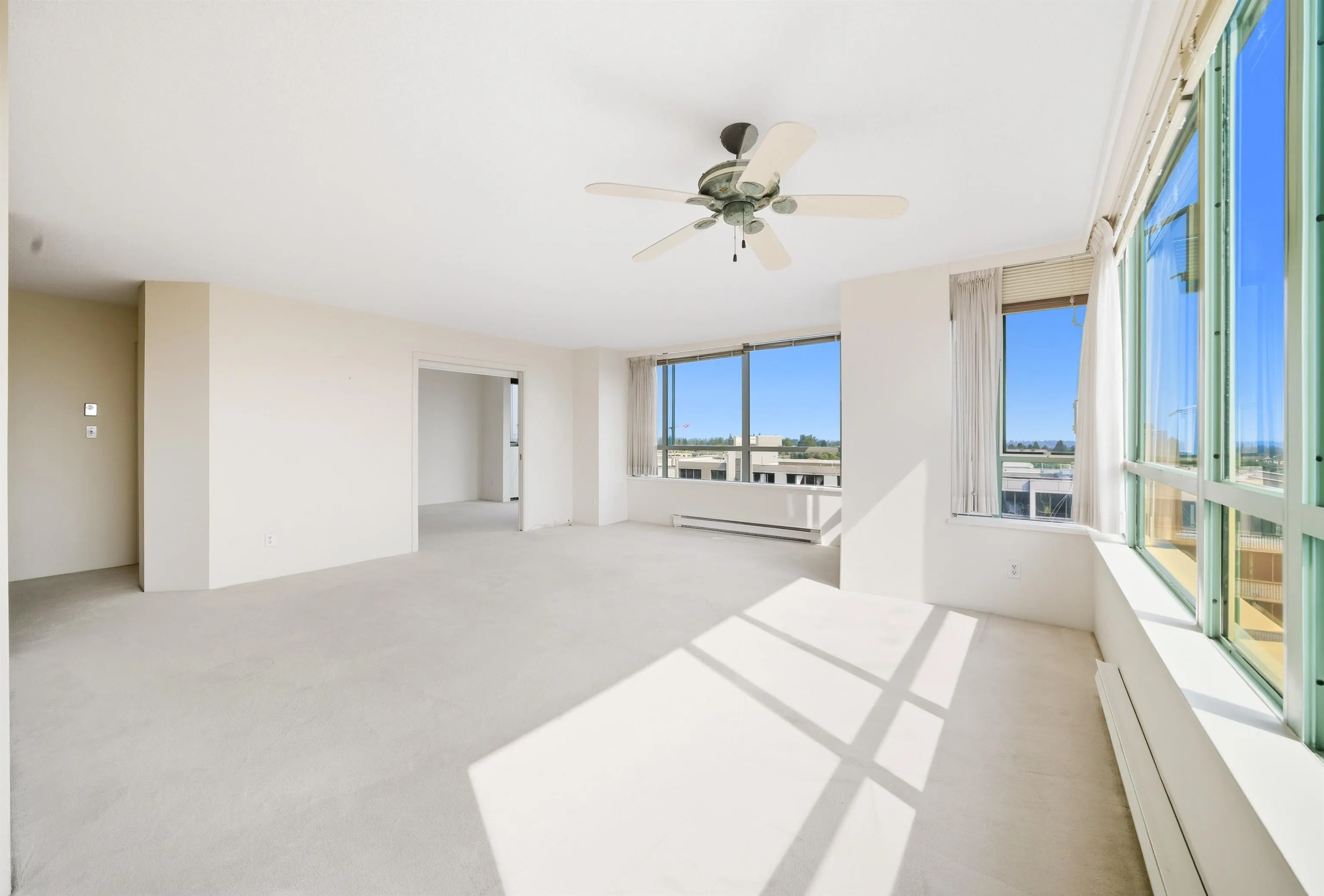 1004 15038 101 Avenue