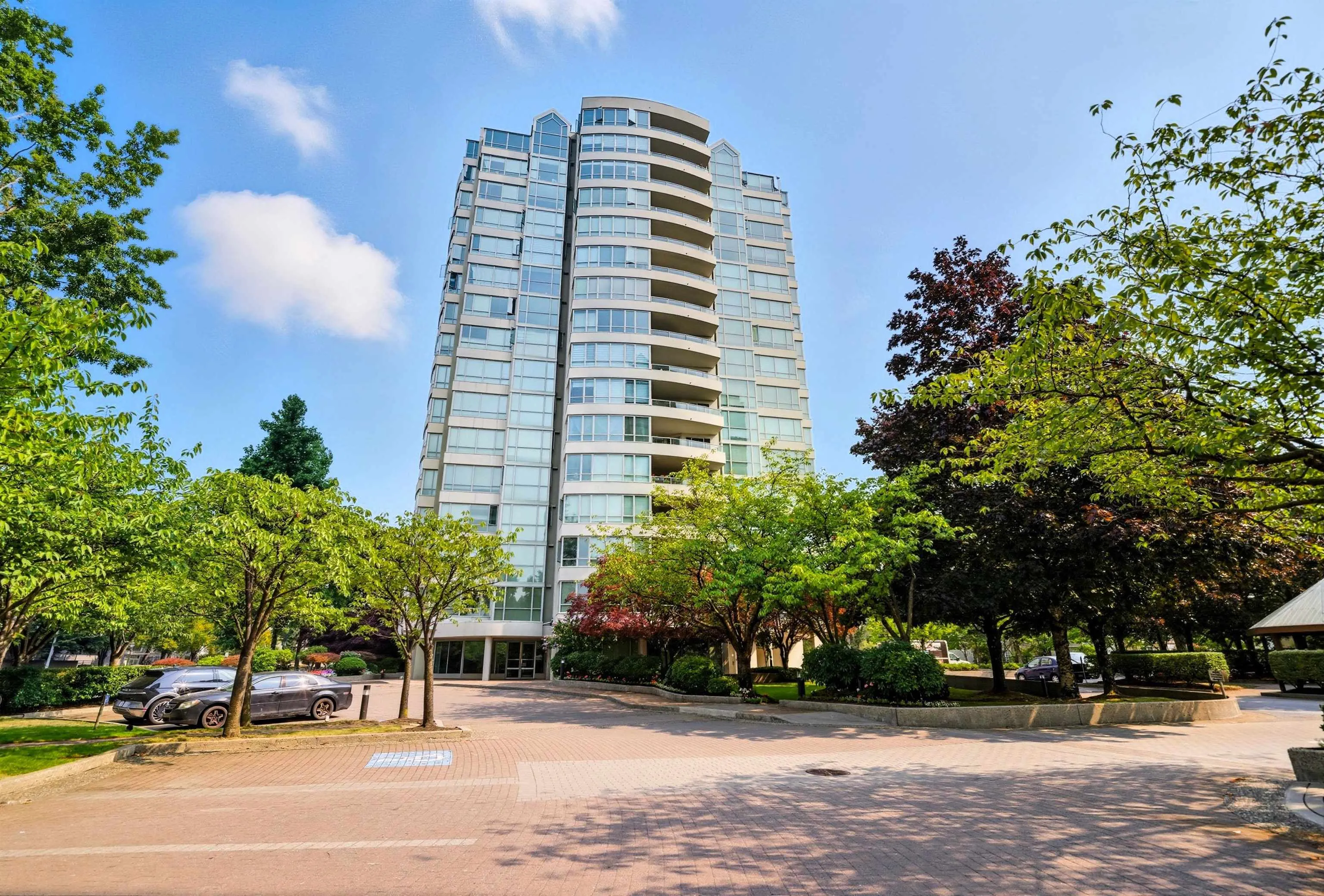1004 15038 101 Avenue