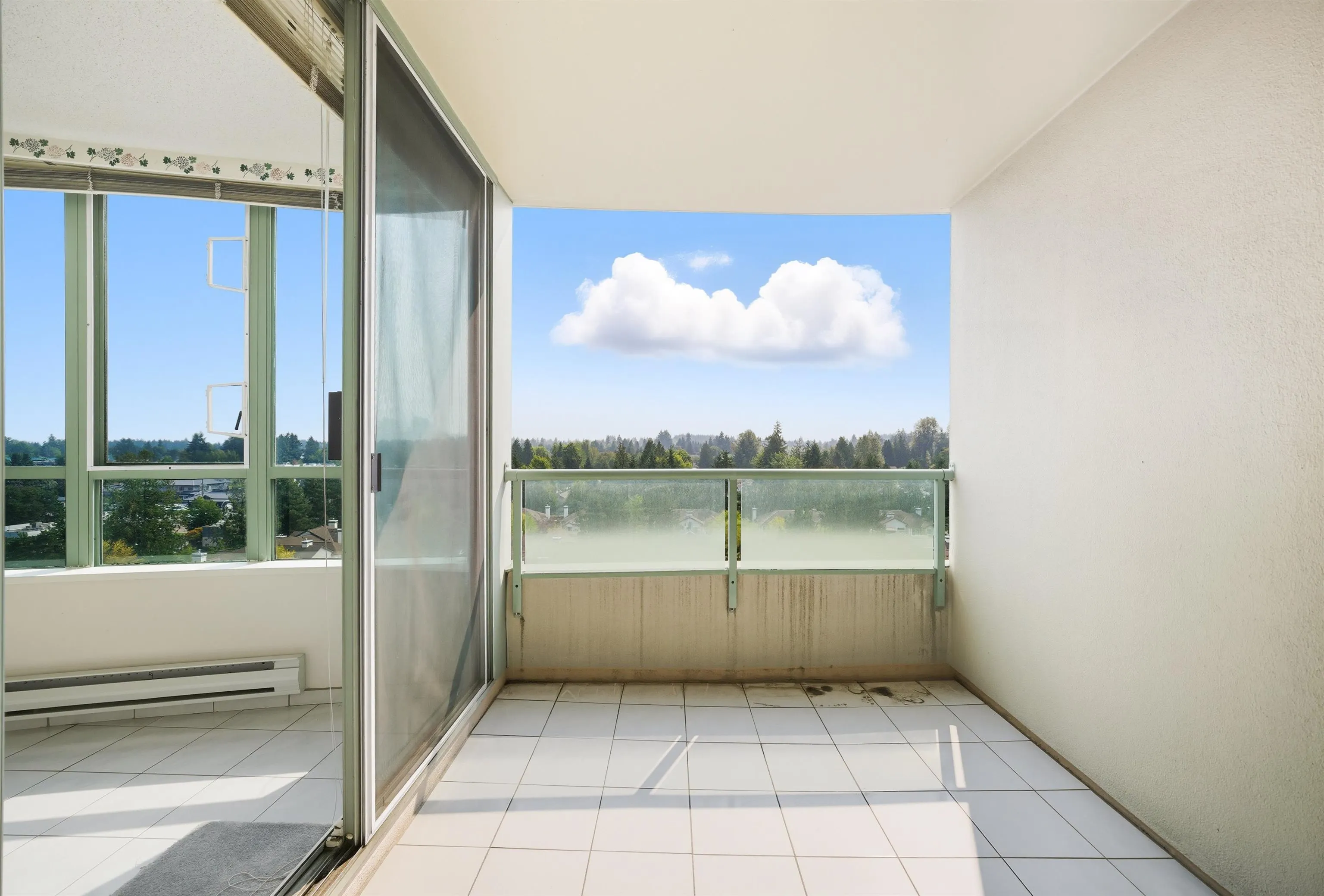 1004 15038 101 Avenue