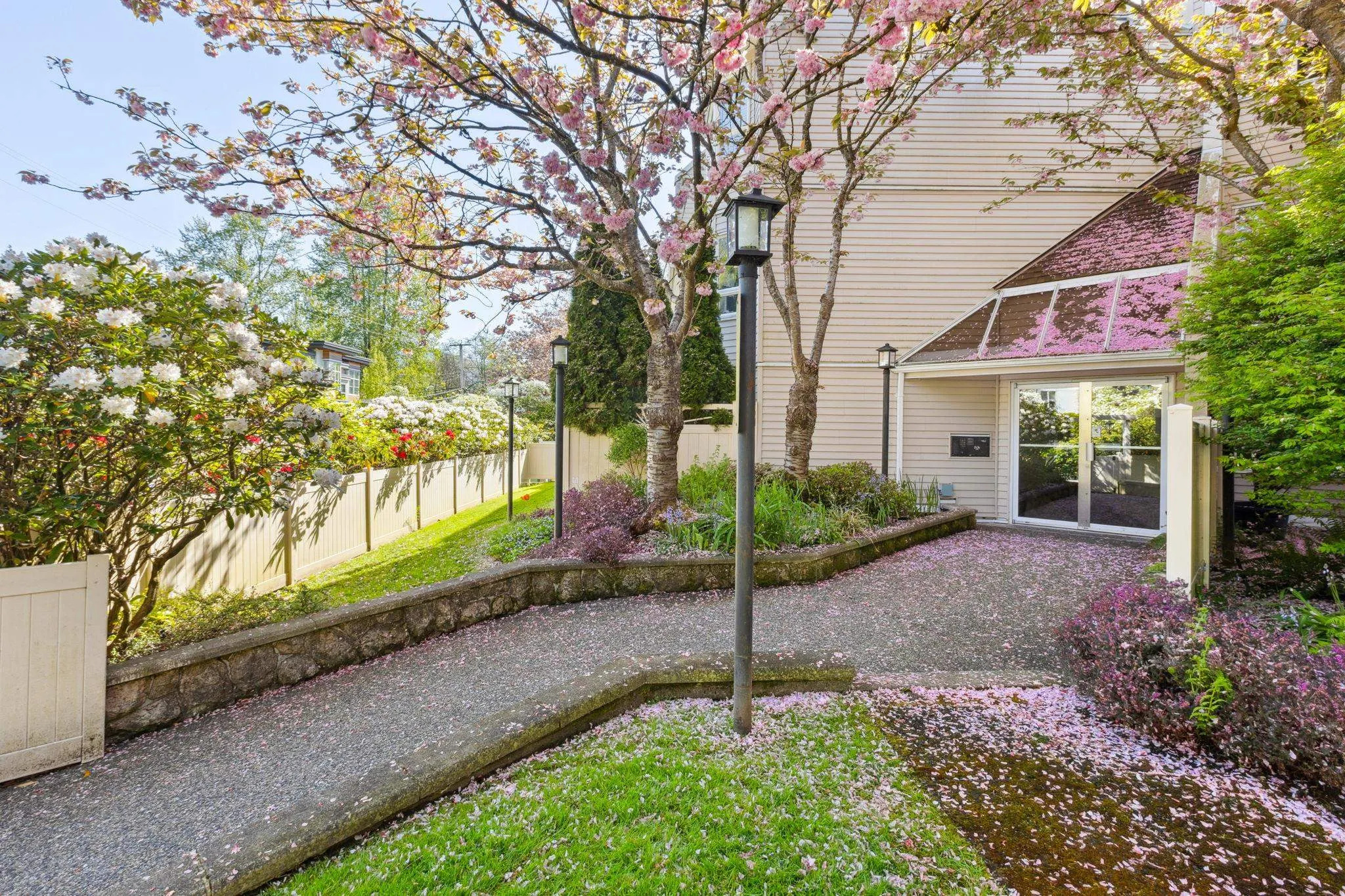 204 1155 Ross Road