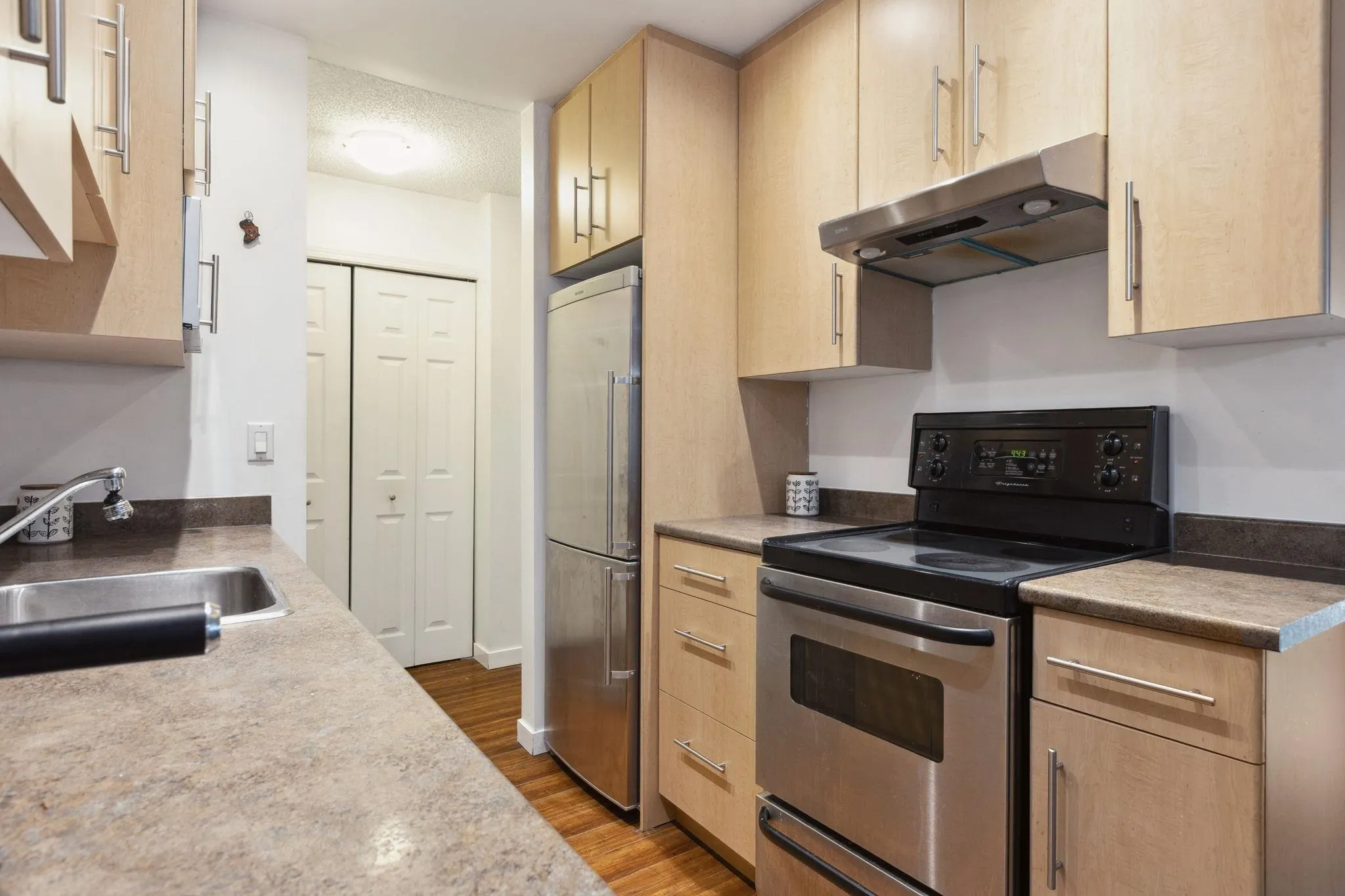 204 1155 Ross Road