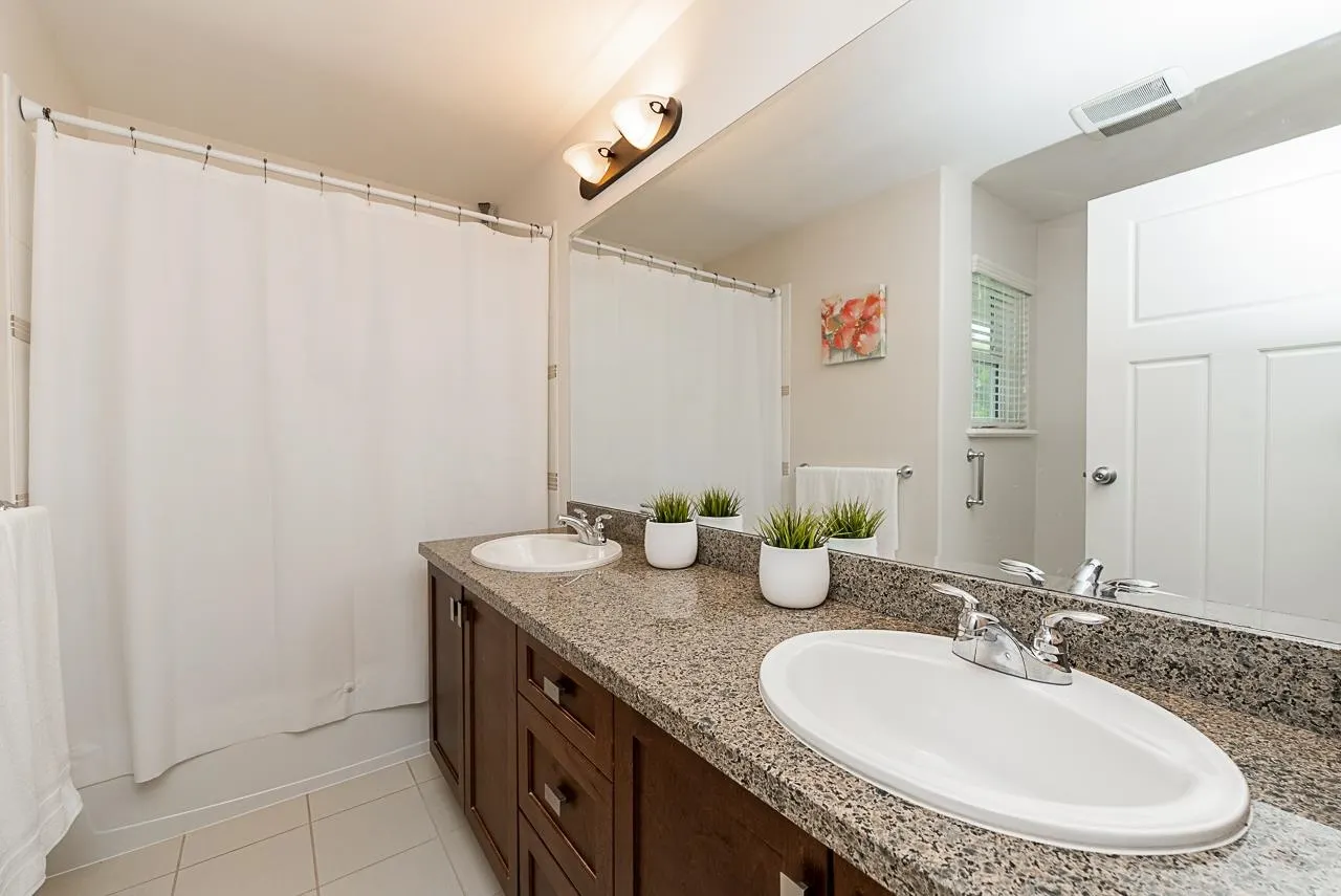 2093 Zinfandel Drive