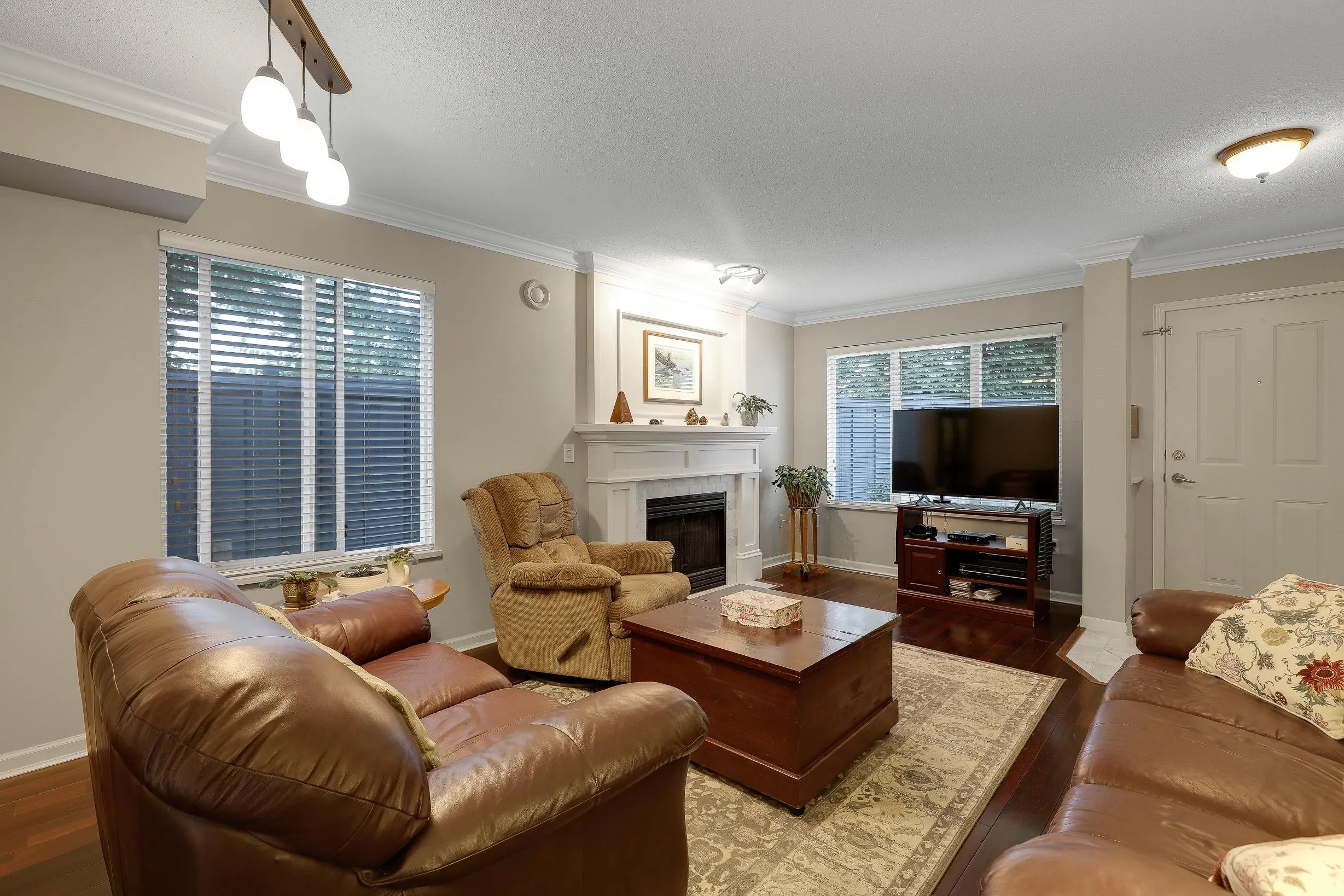 40 18883 65 Avenue
