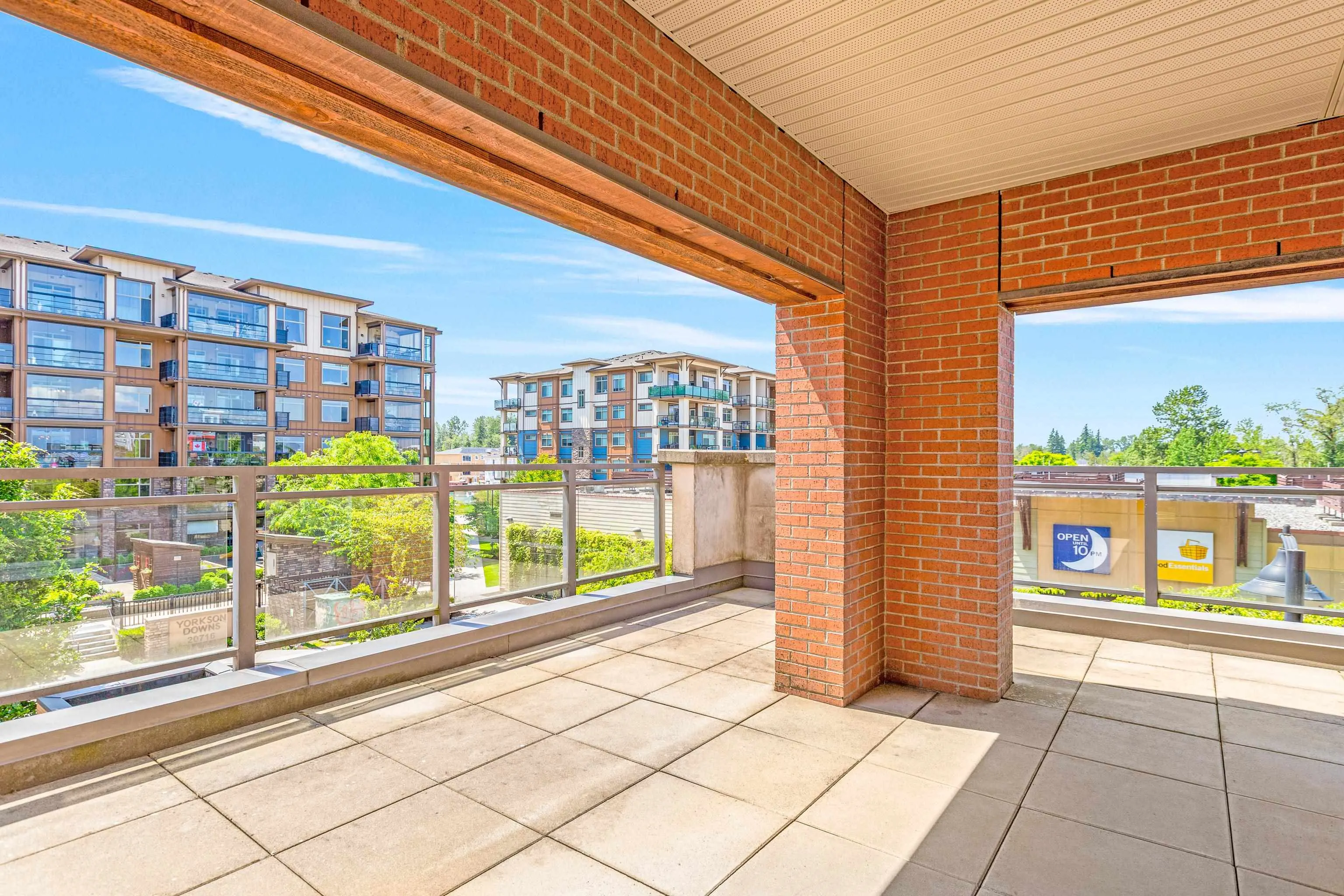 219 20728 Willoughby Town Centre Drive