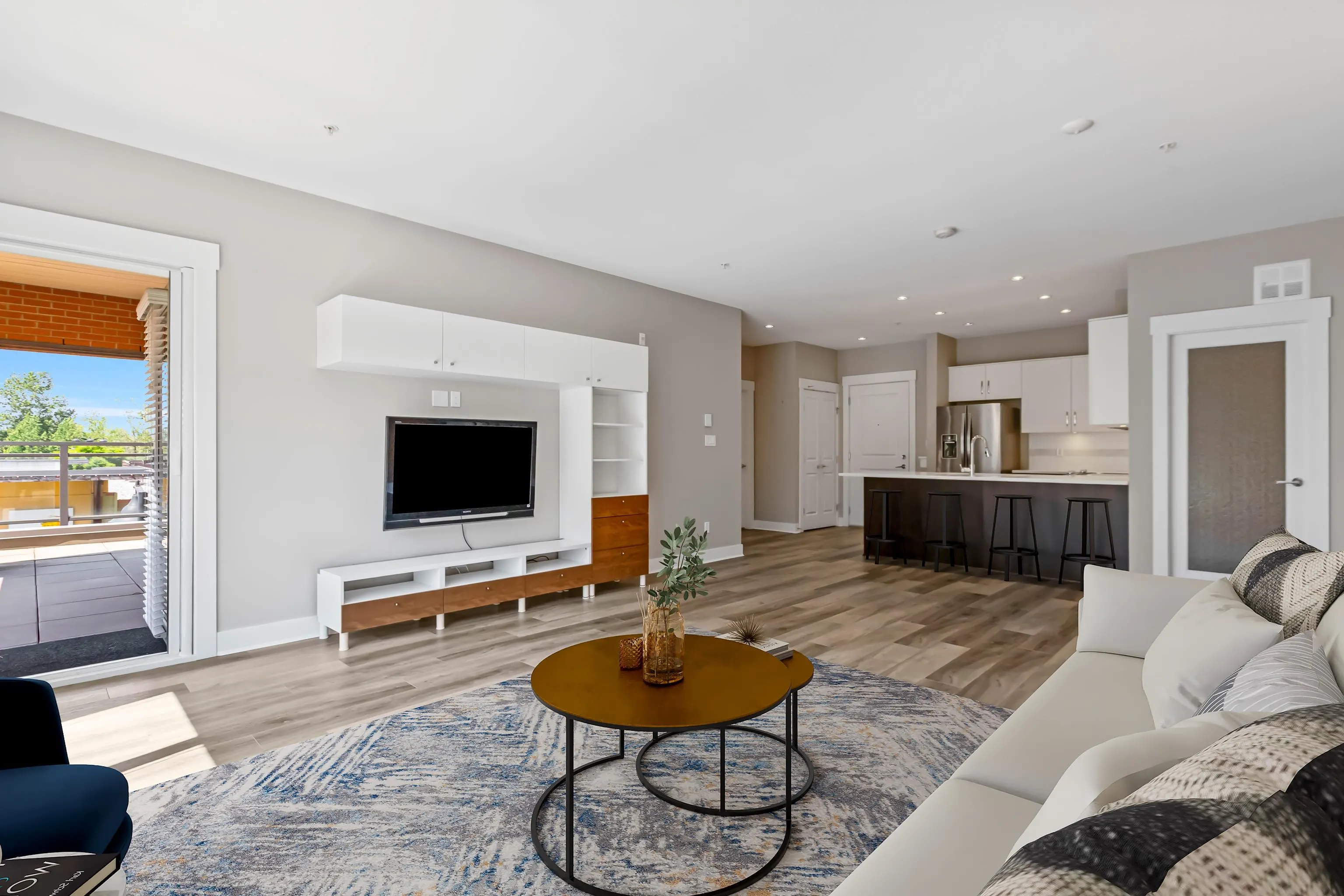 219 20728 Willoughby Town Centre Drive