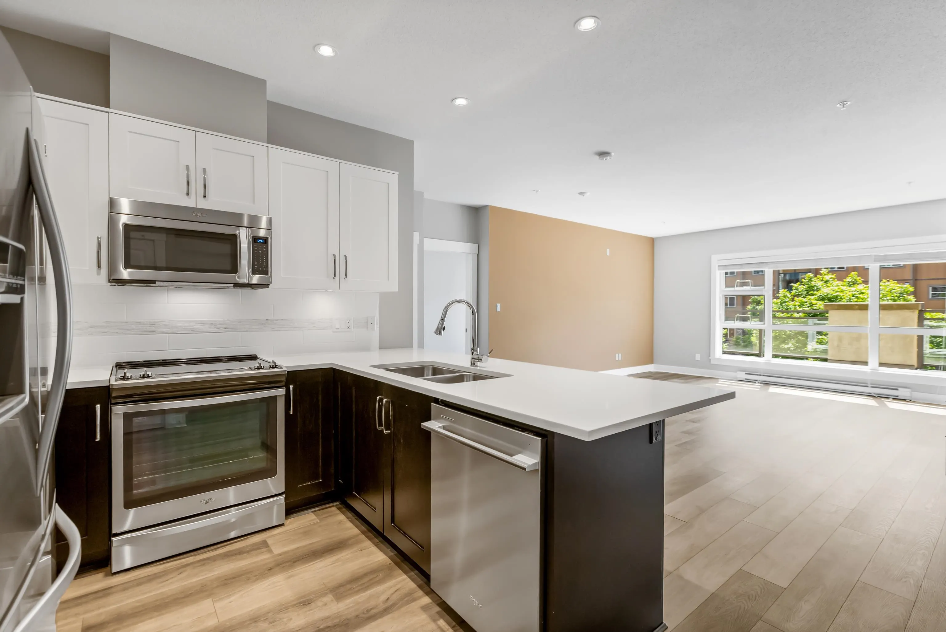 219 20728 Willoughby Town Centre Drive