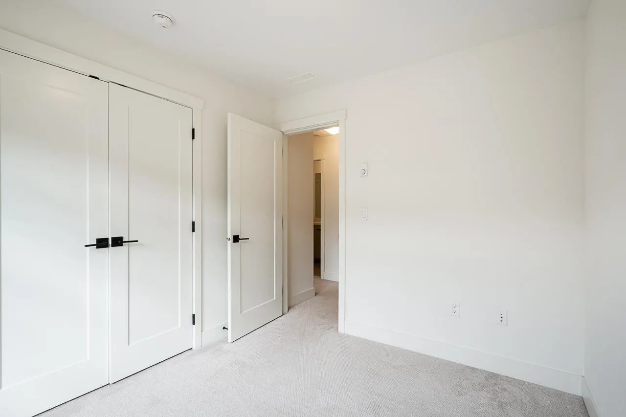 17 14057 60a Avenue