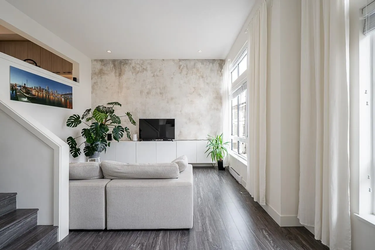 17 14057 60a Avenue