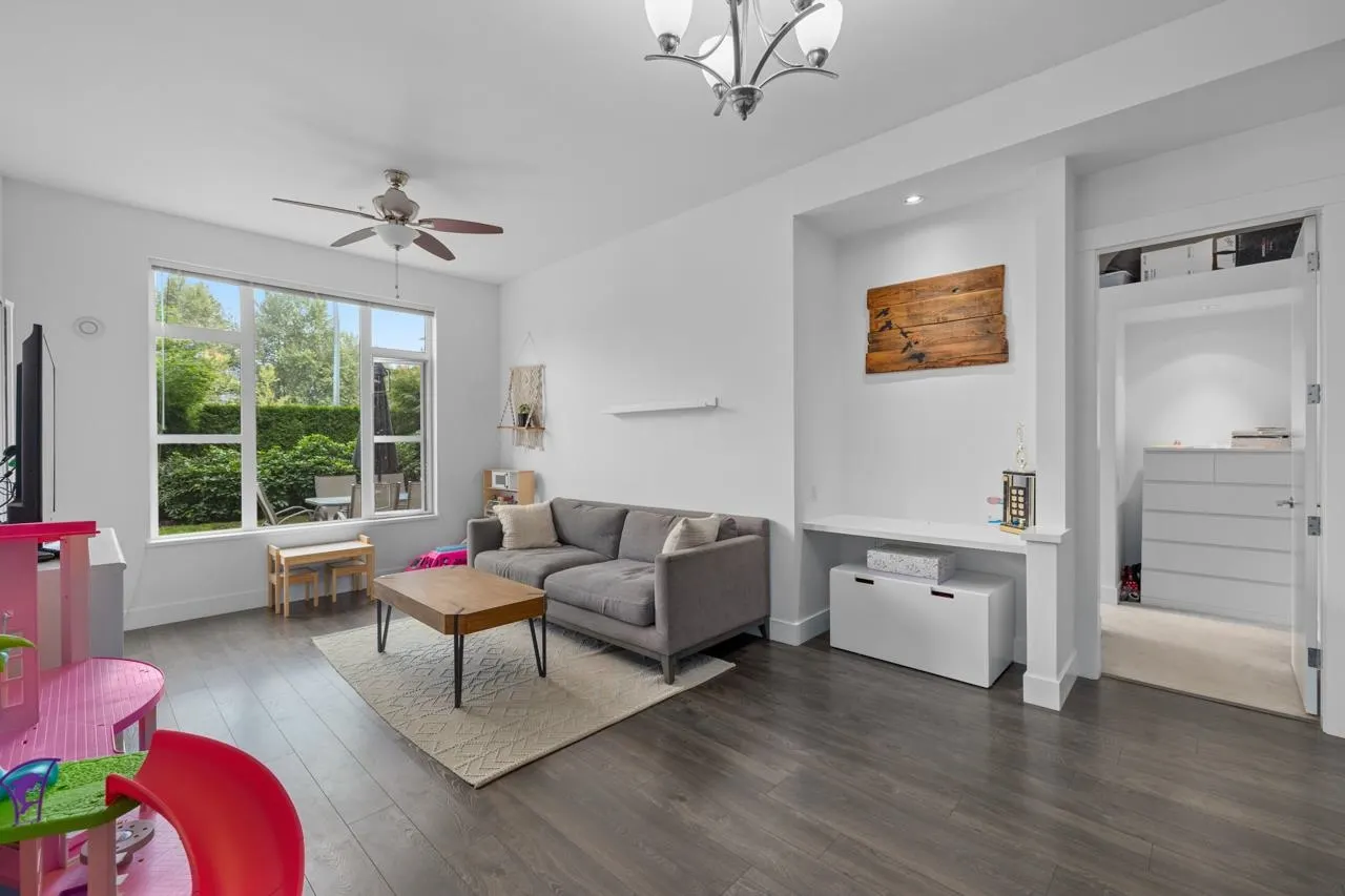 108 2393 Ranger Lane
