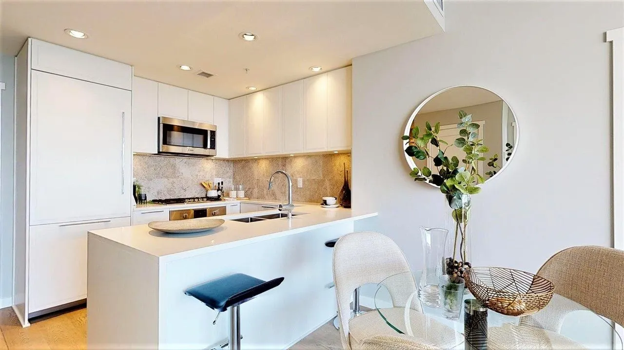 1108 118 Carrie Cates Court