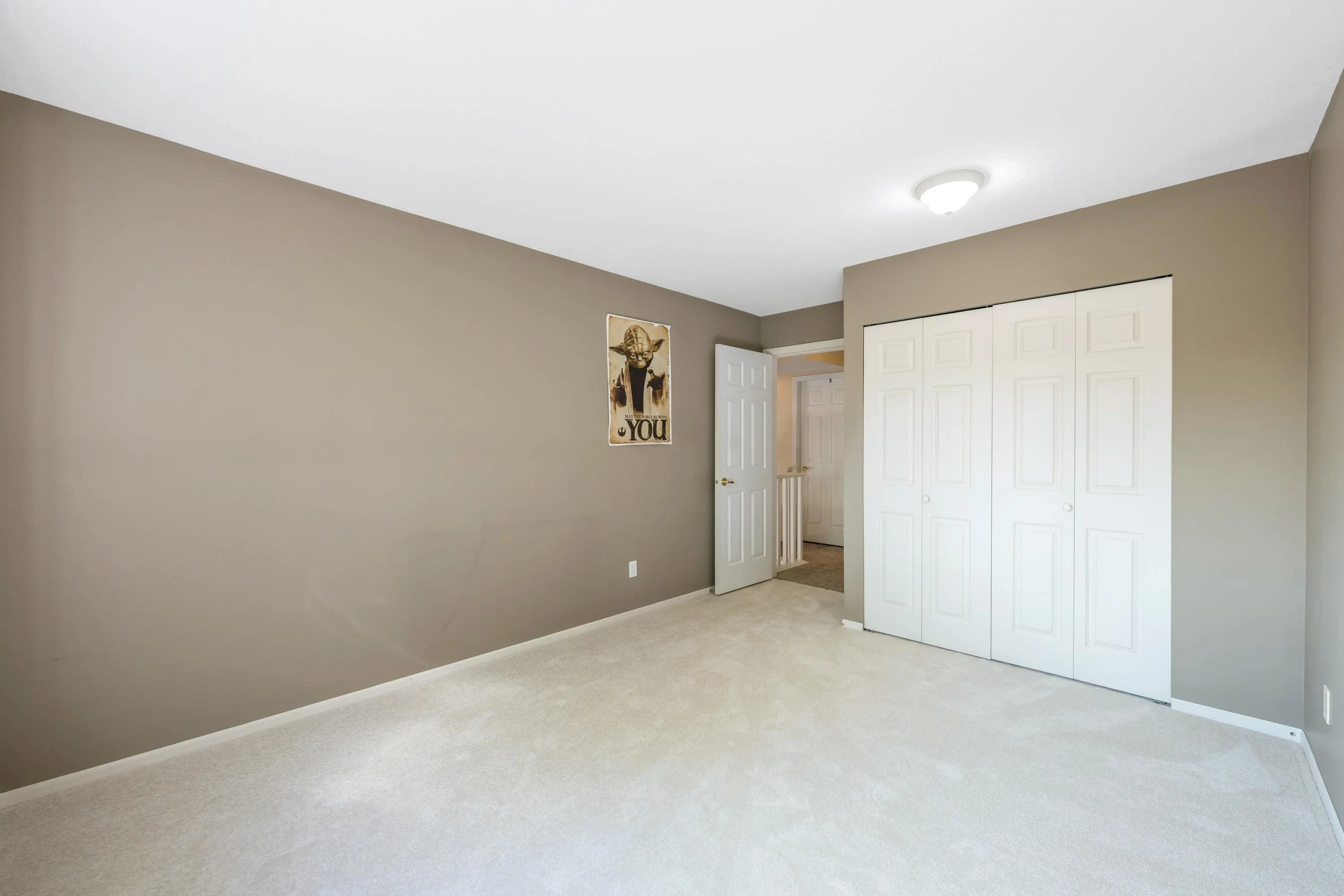 7 6488 168 Street