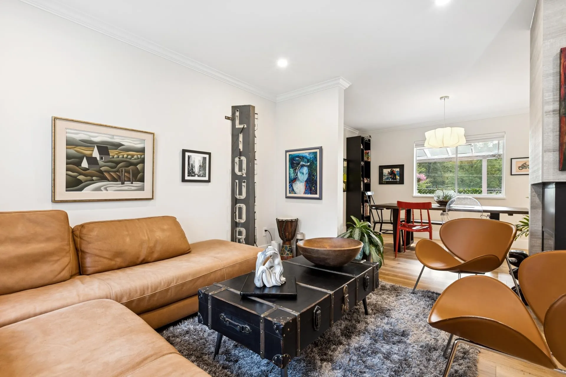 239 W 22nd Street