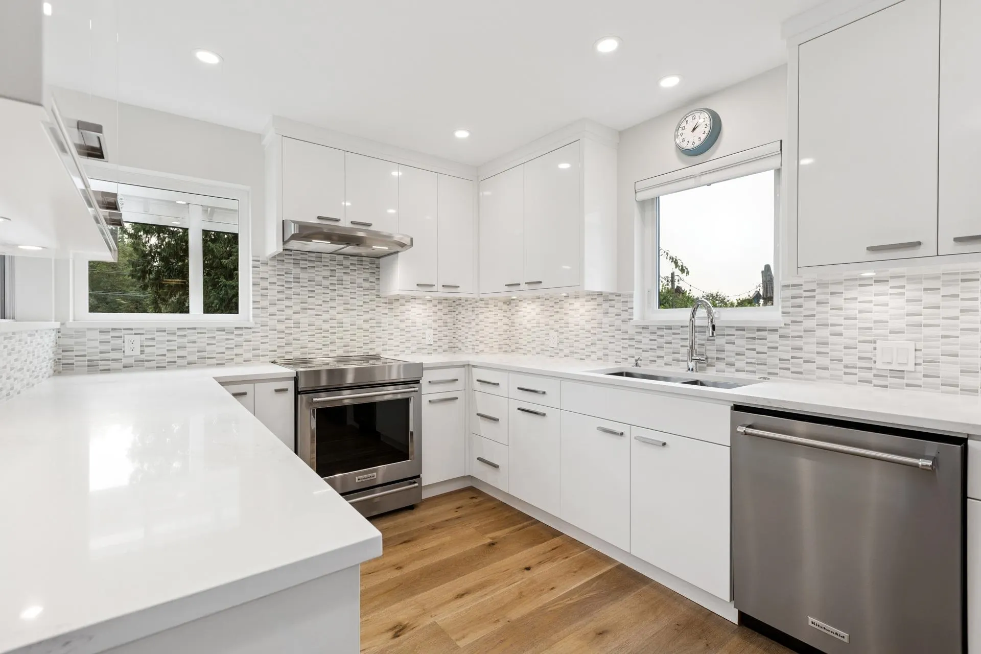 239 W 22nd Street