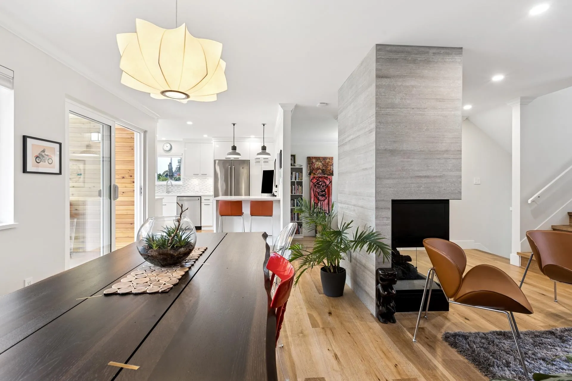 239 W 22nd Street