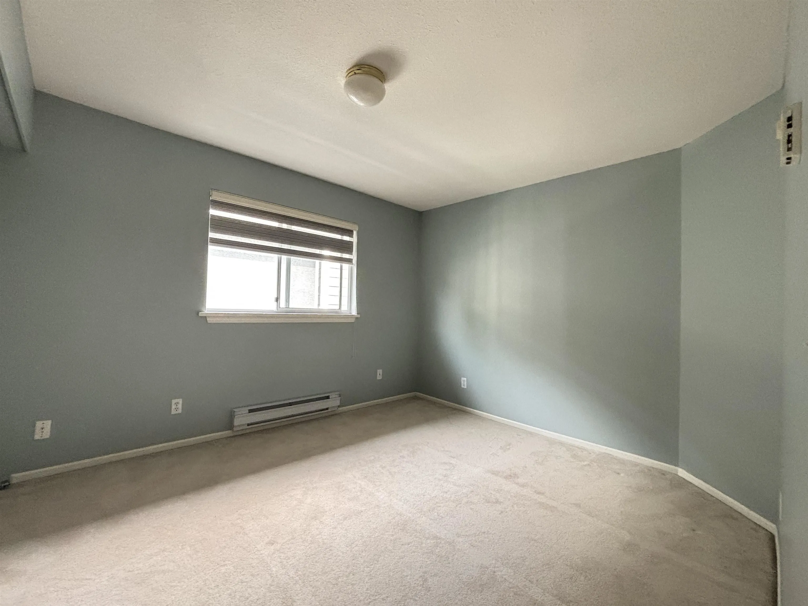 10924 160 Street