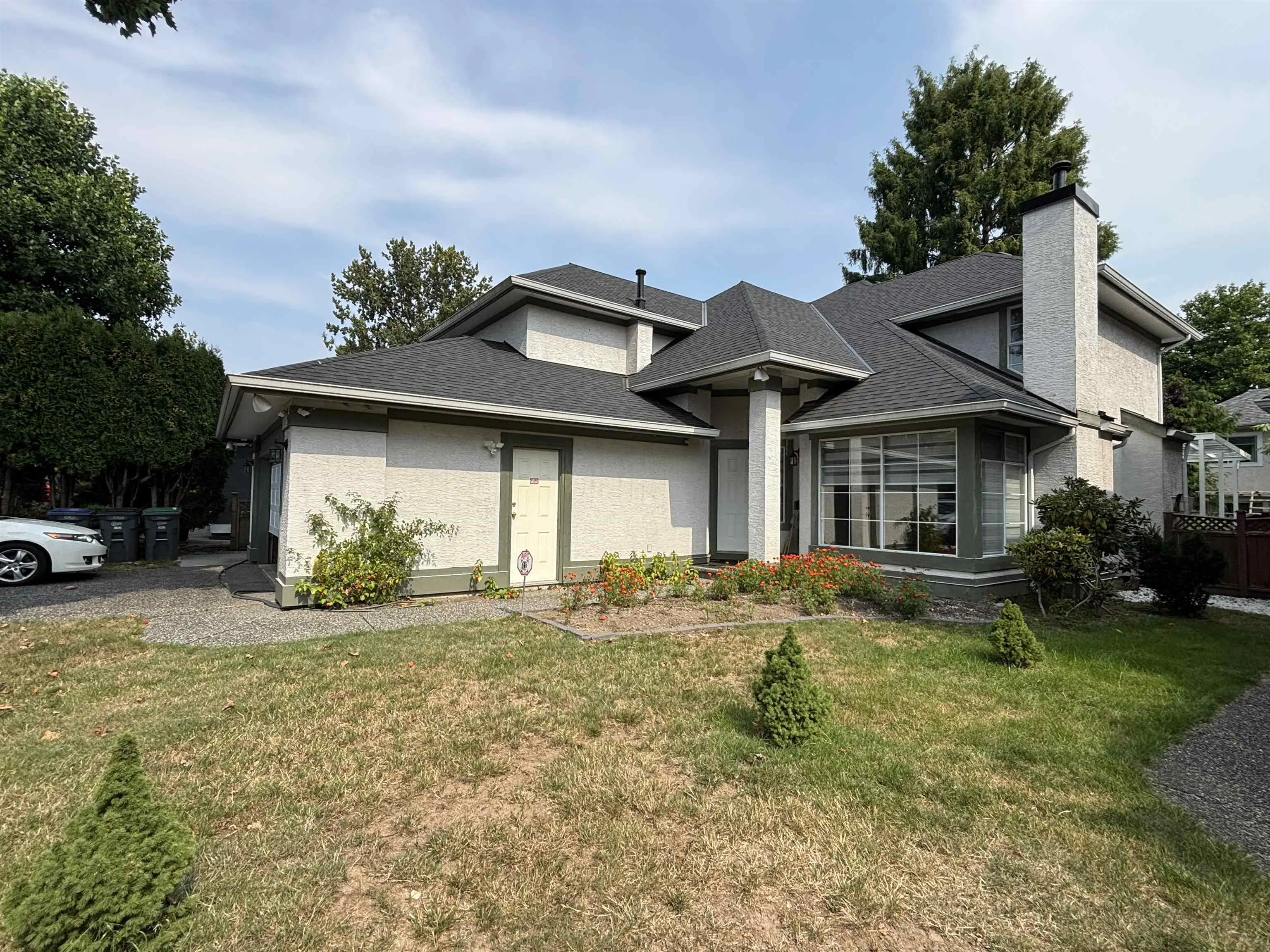 10924 160 Street