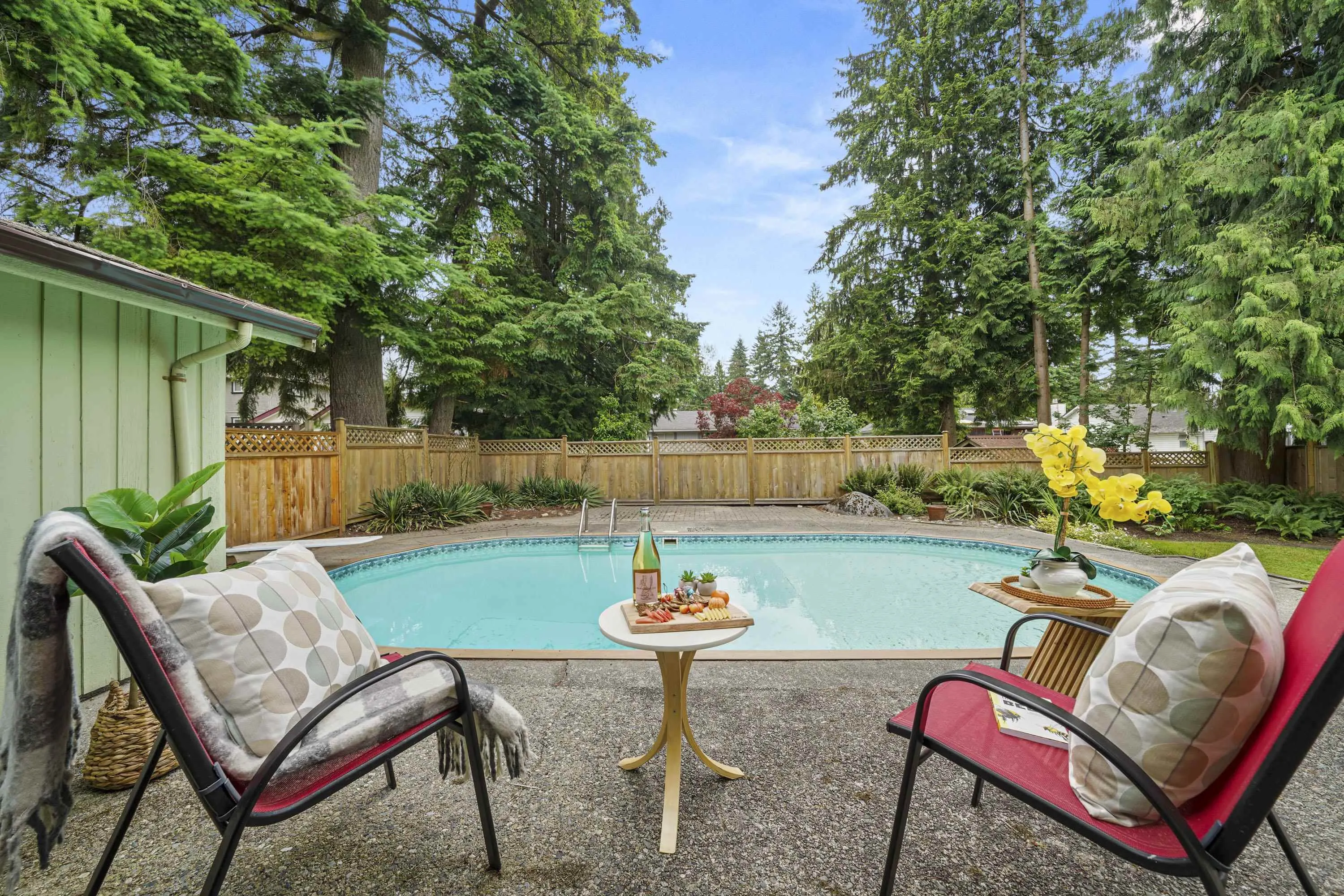 533 Ascot Street