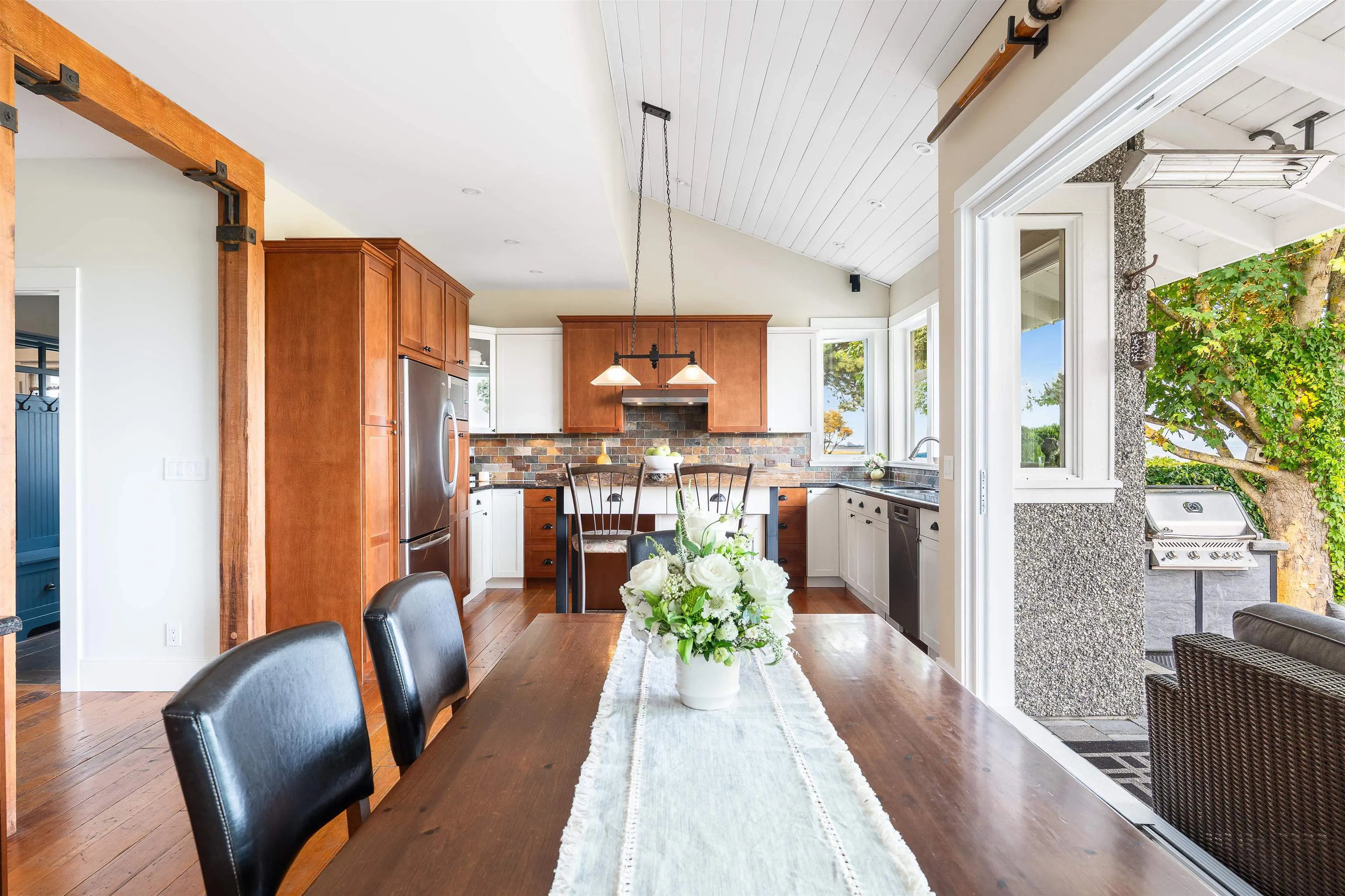 1284 Beach Grove Road