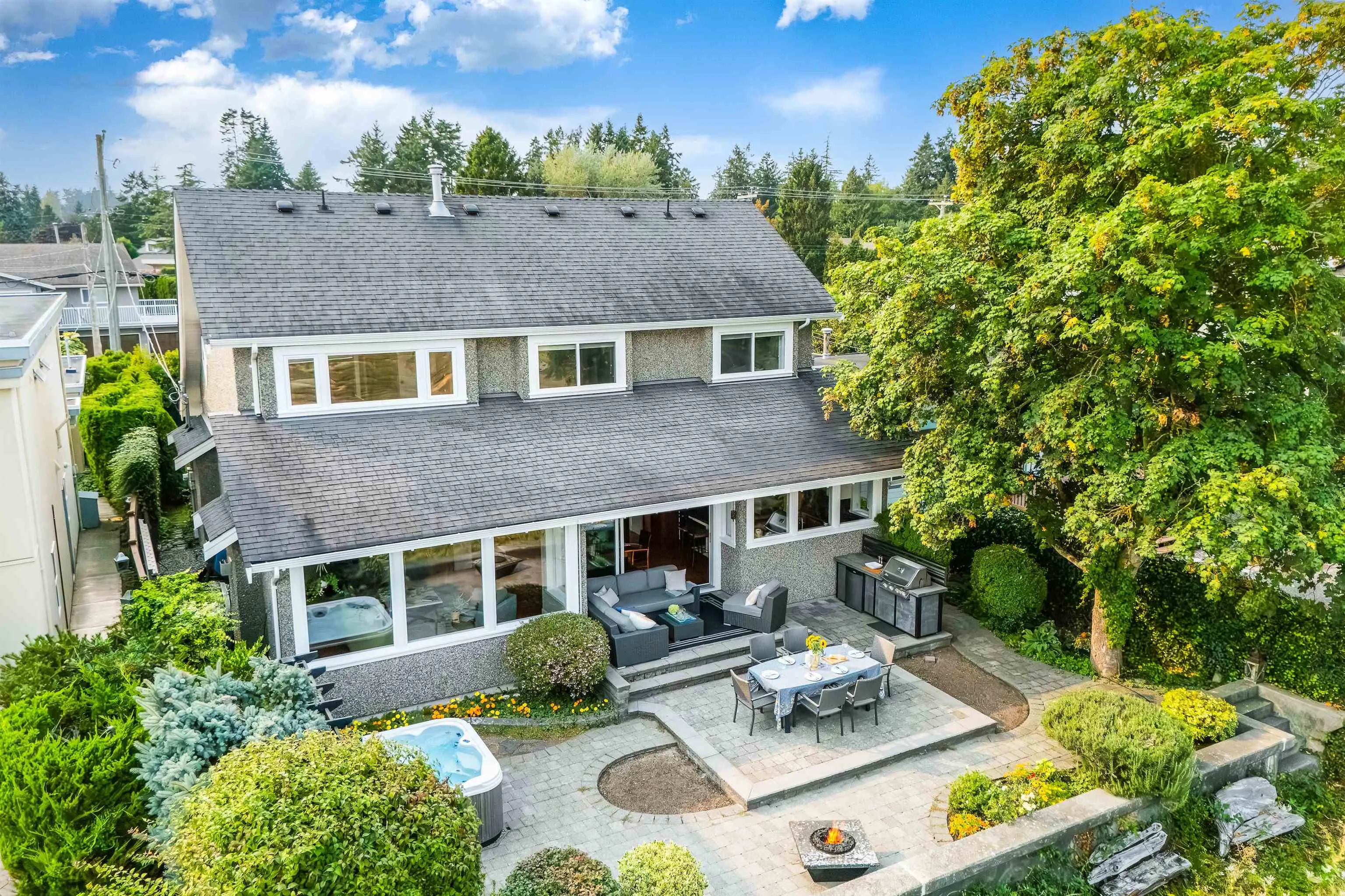 1284 Beach Grove Road