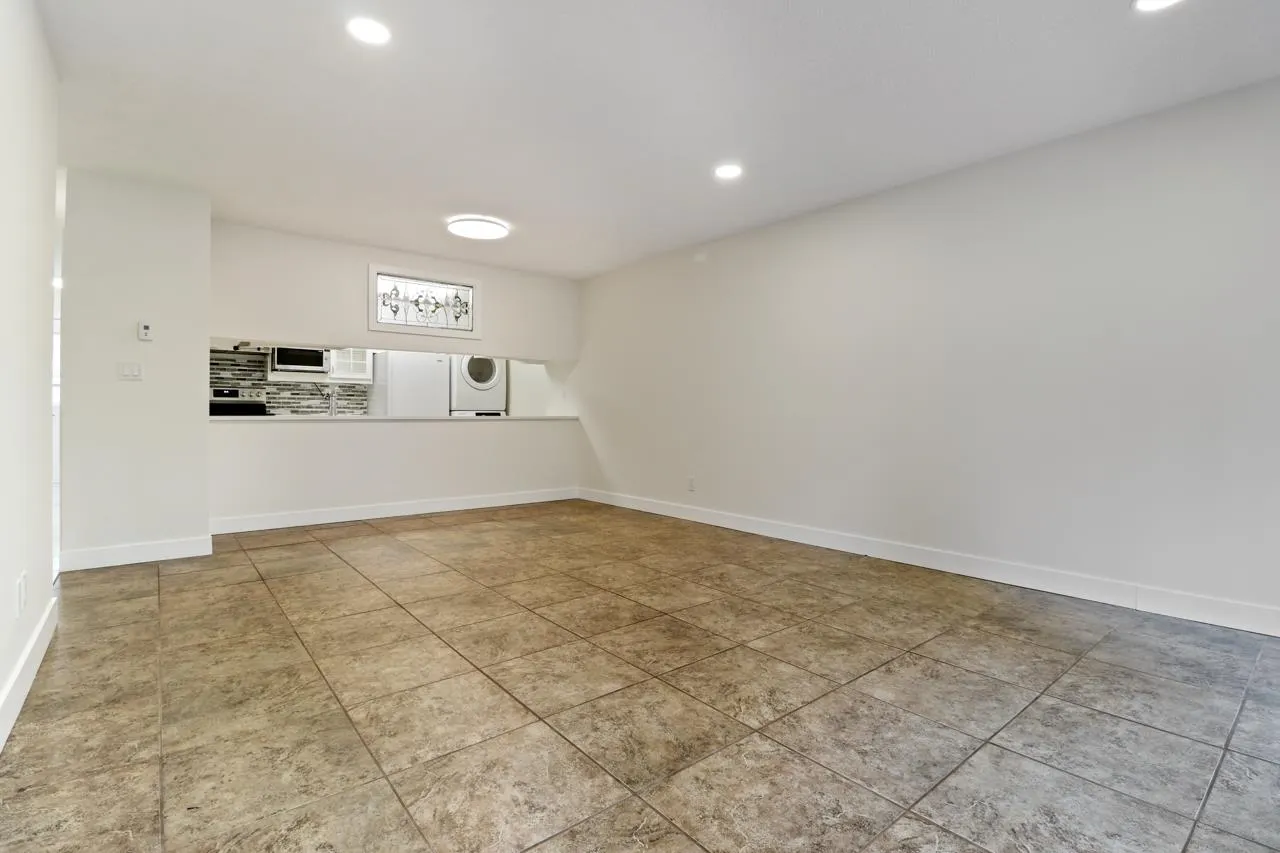 3021 Aries Place