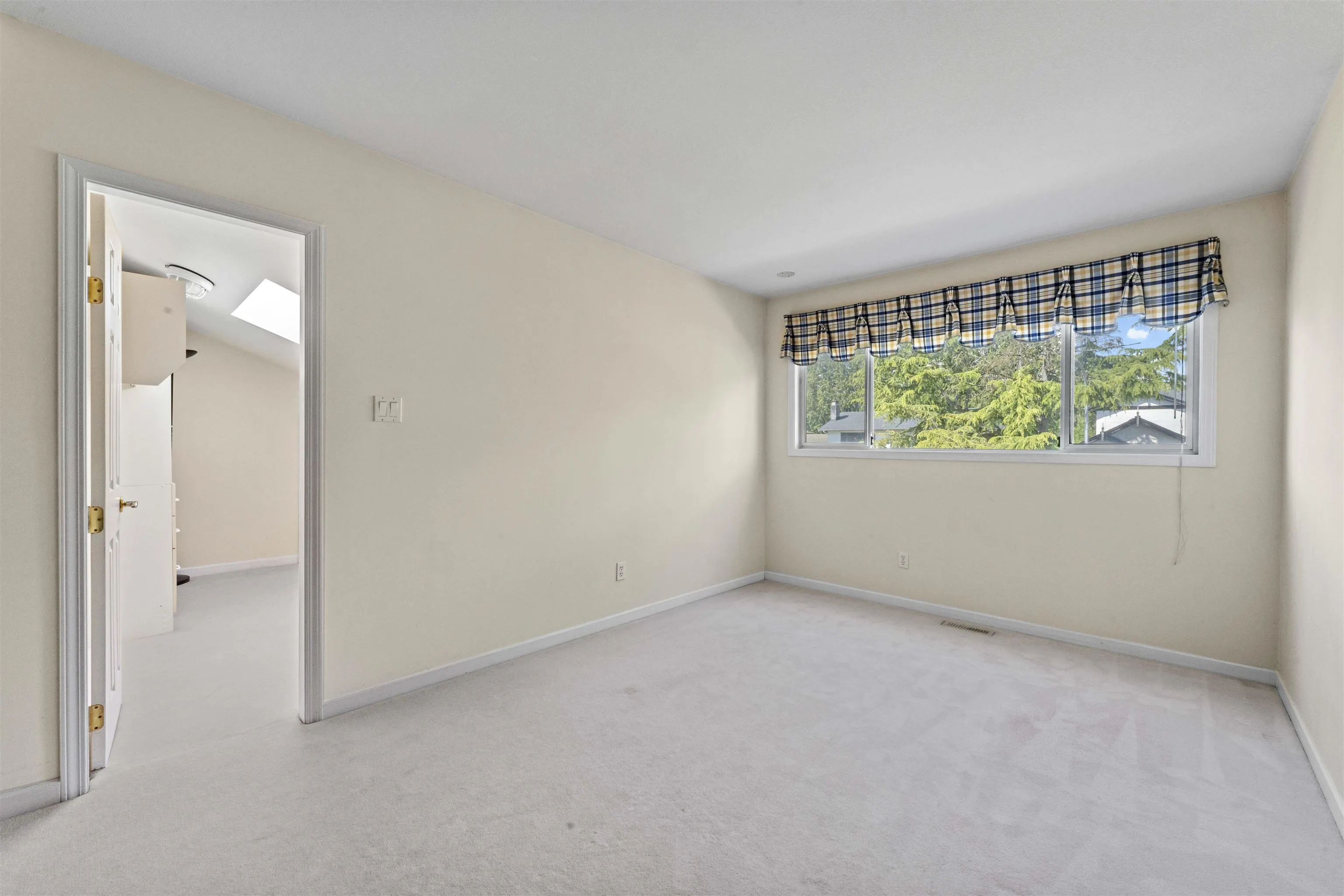 8340 Lunen Road